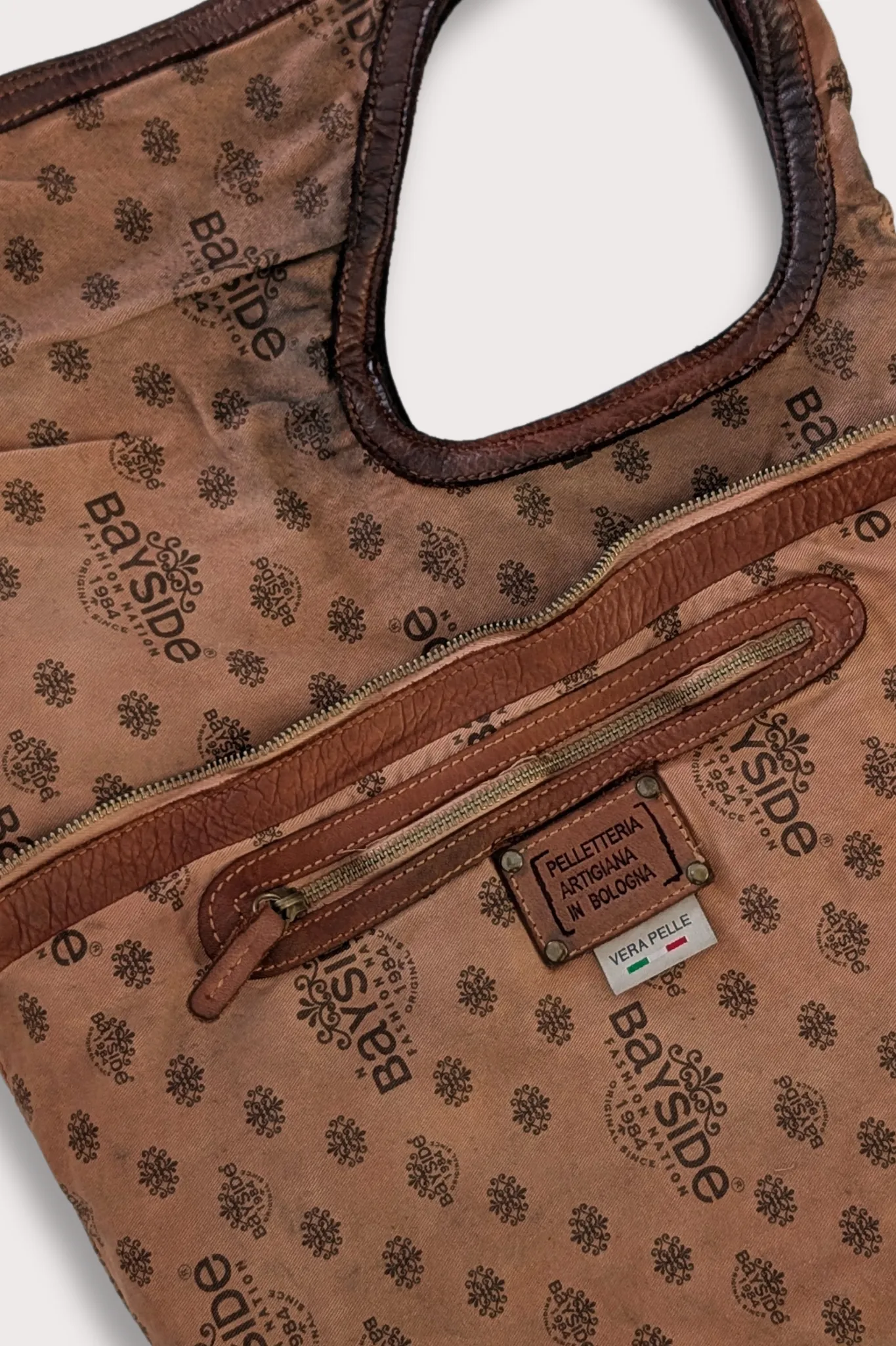 Bayside84 Stardust Shoulder & Crossbody - Canada
