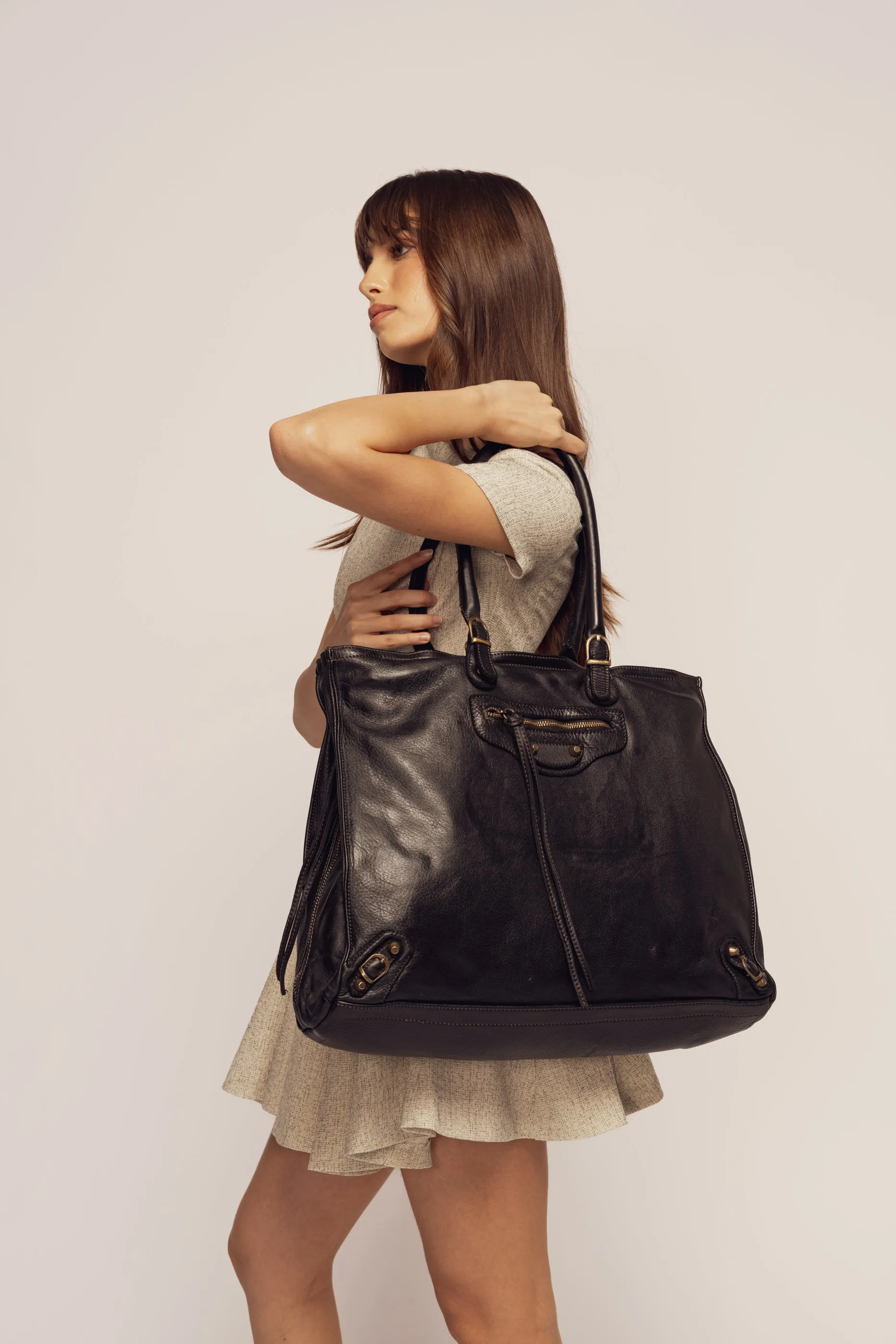 Bayside84 XL Classic Fringe Tote - Black