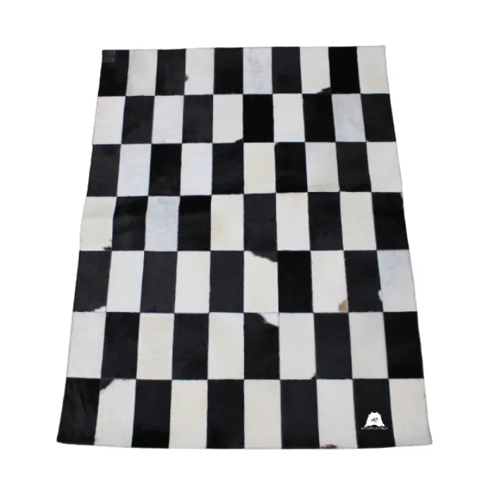 Black & White  Patchwork Cowhide Rug – 4.8 ft x 3.5 ft - Premium Cowhide Rug