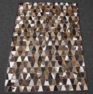 Brindle Patchwork Cowhide Rug – Size 31 x 48 IN | 79x 122 cm | Premium Cowhide Rug