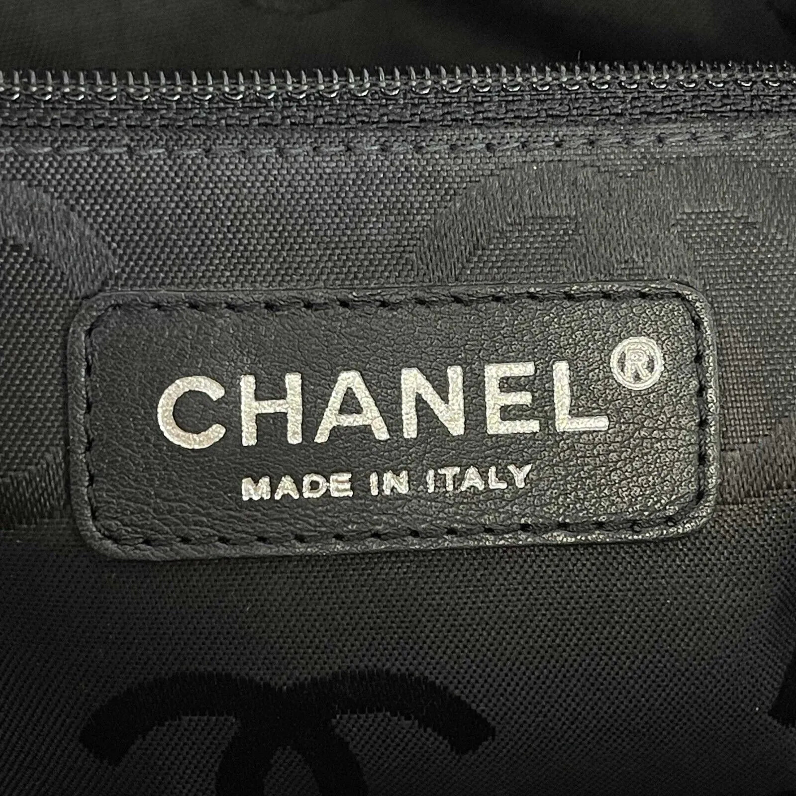 CHANEL - Cambon - Nude Pink / Black CC Leather Tote / Shoulder Bag