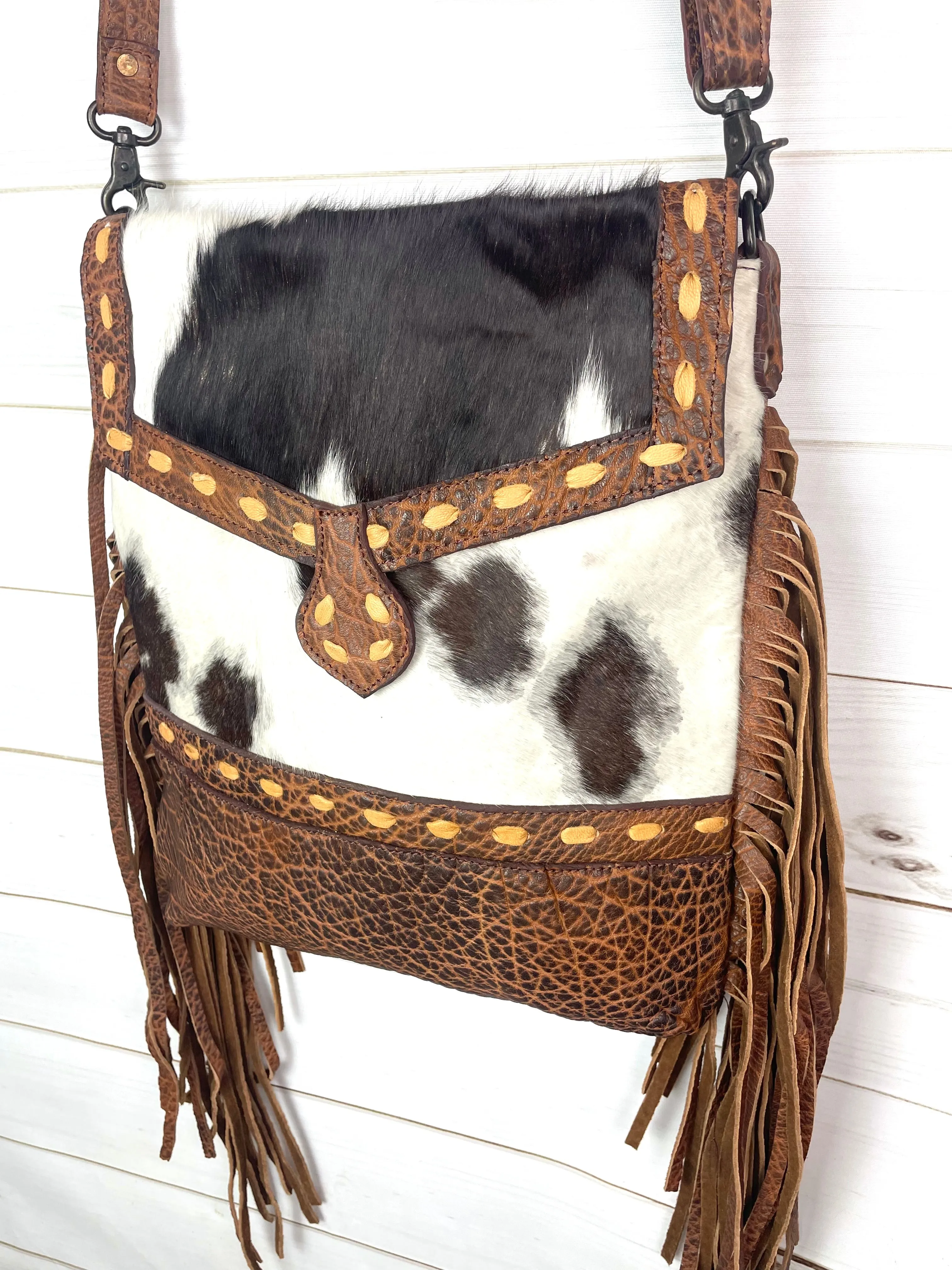 CLEARANCE! Brown & White Hide Tan Buckstitch Weathered Leather Crossbody Bag