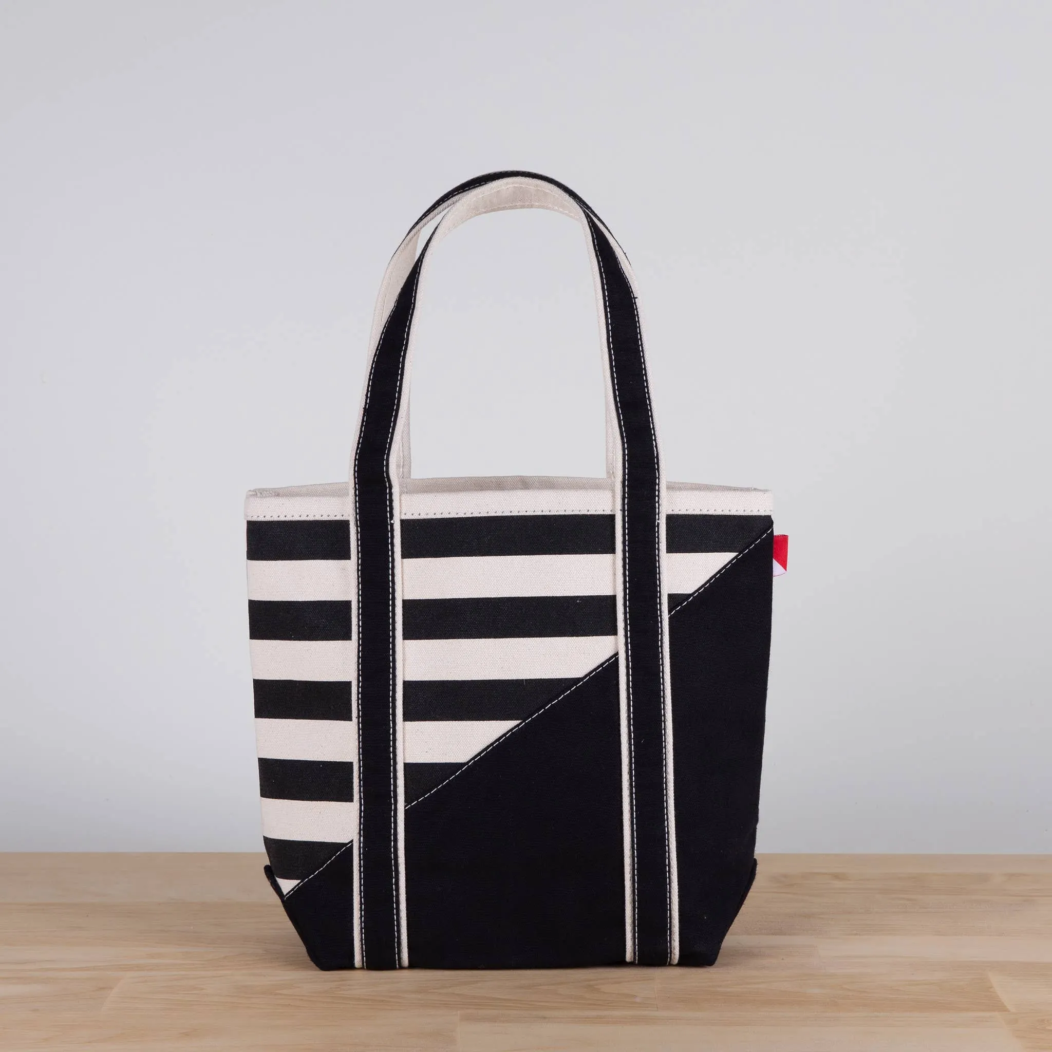 Contemporary Tote Bag Mini: Natural with color accent