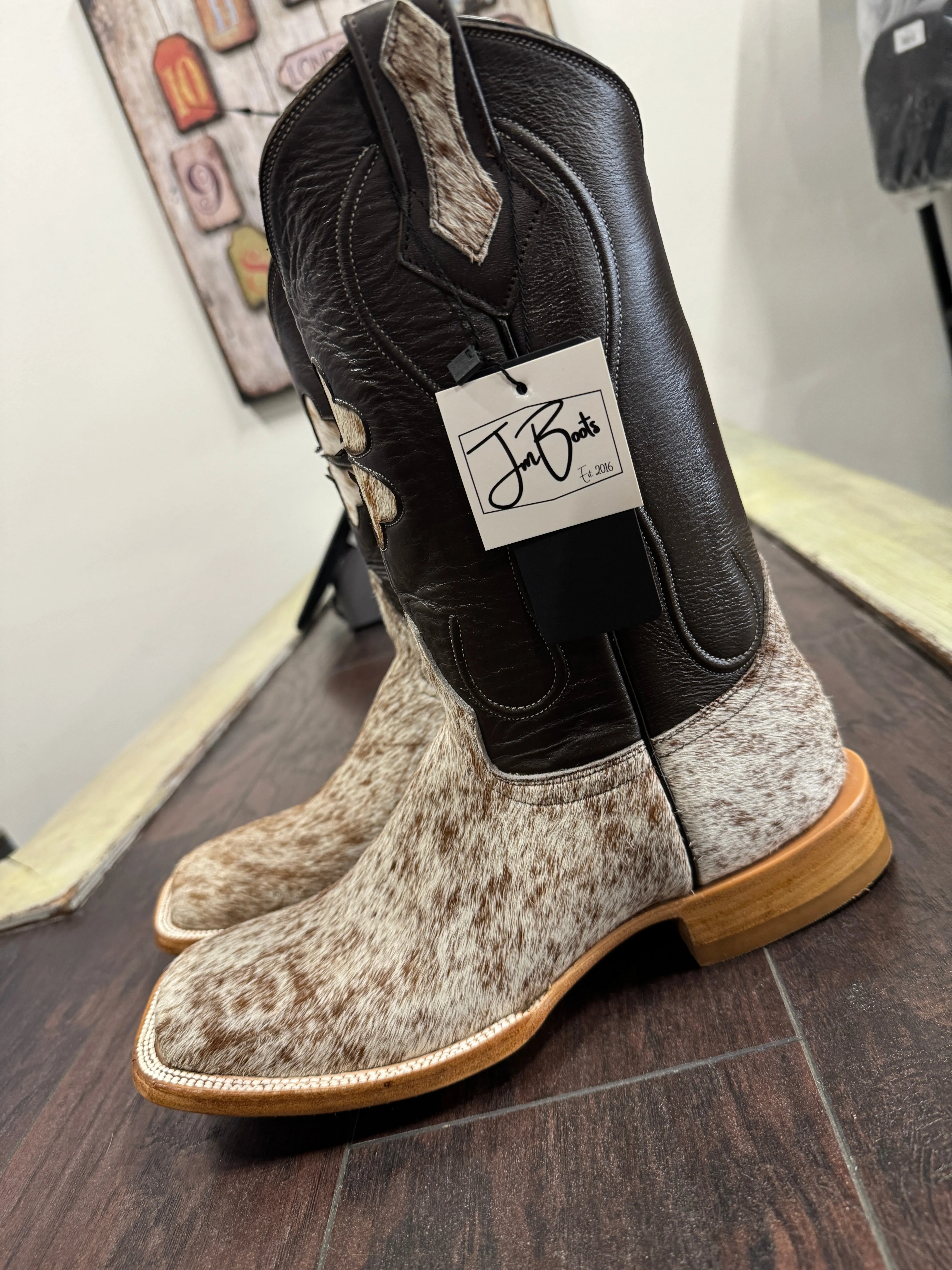 Cowhide br/wh