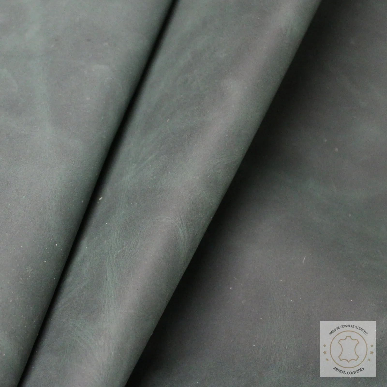 CRAZY HORSE OLIVE GREEN DISTRESSED LEATHER HIDE Thickness 1.6 mm/ 4 oz