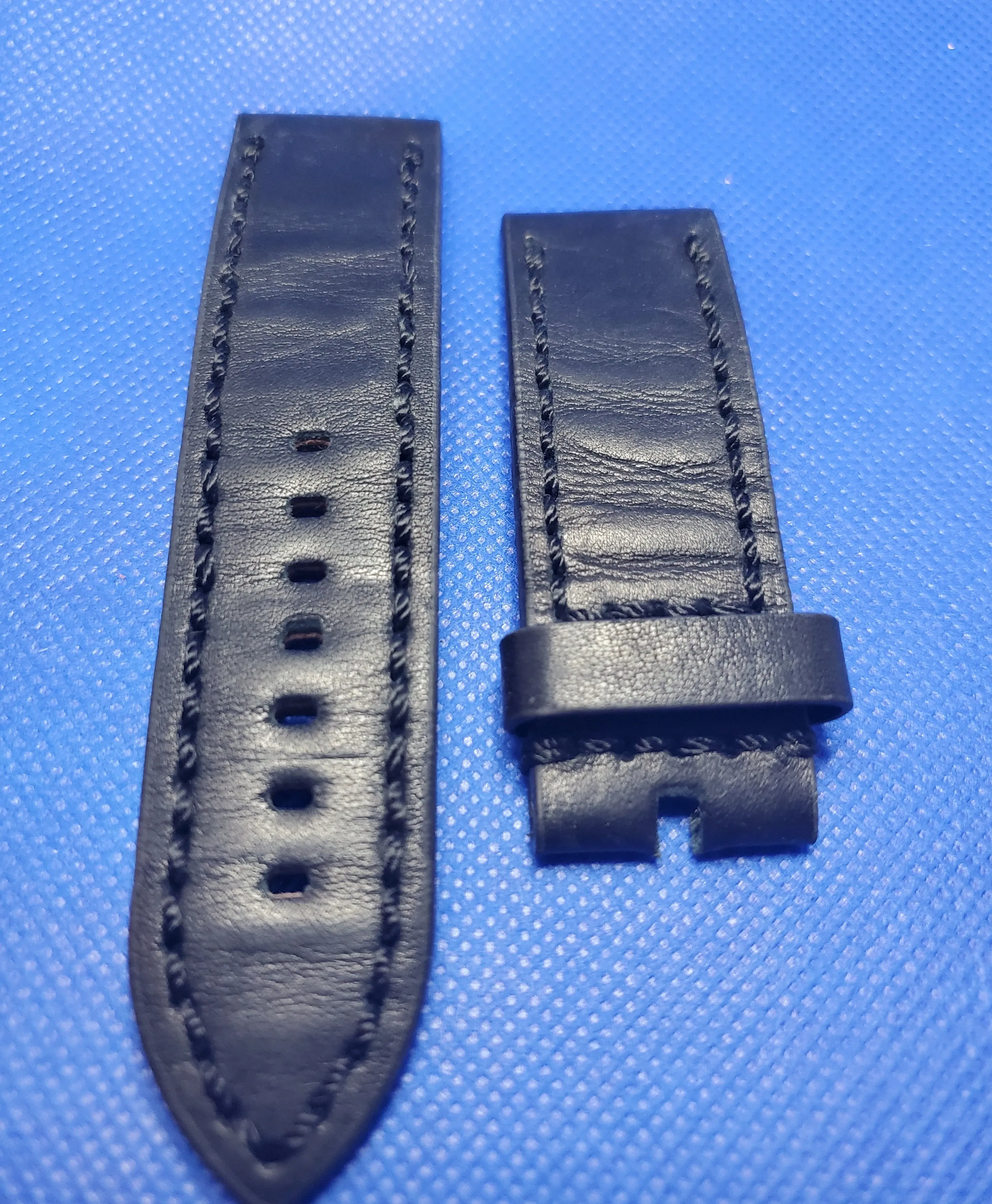 Custom Vintage Leather Strap  24mm (Black)