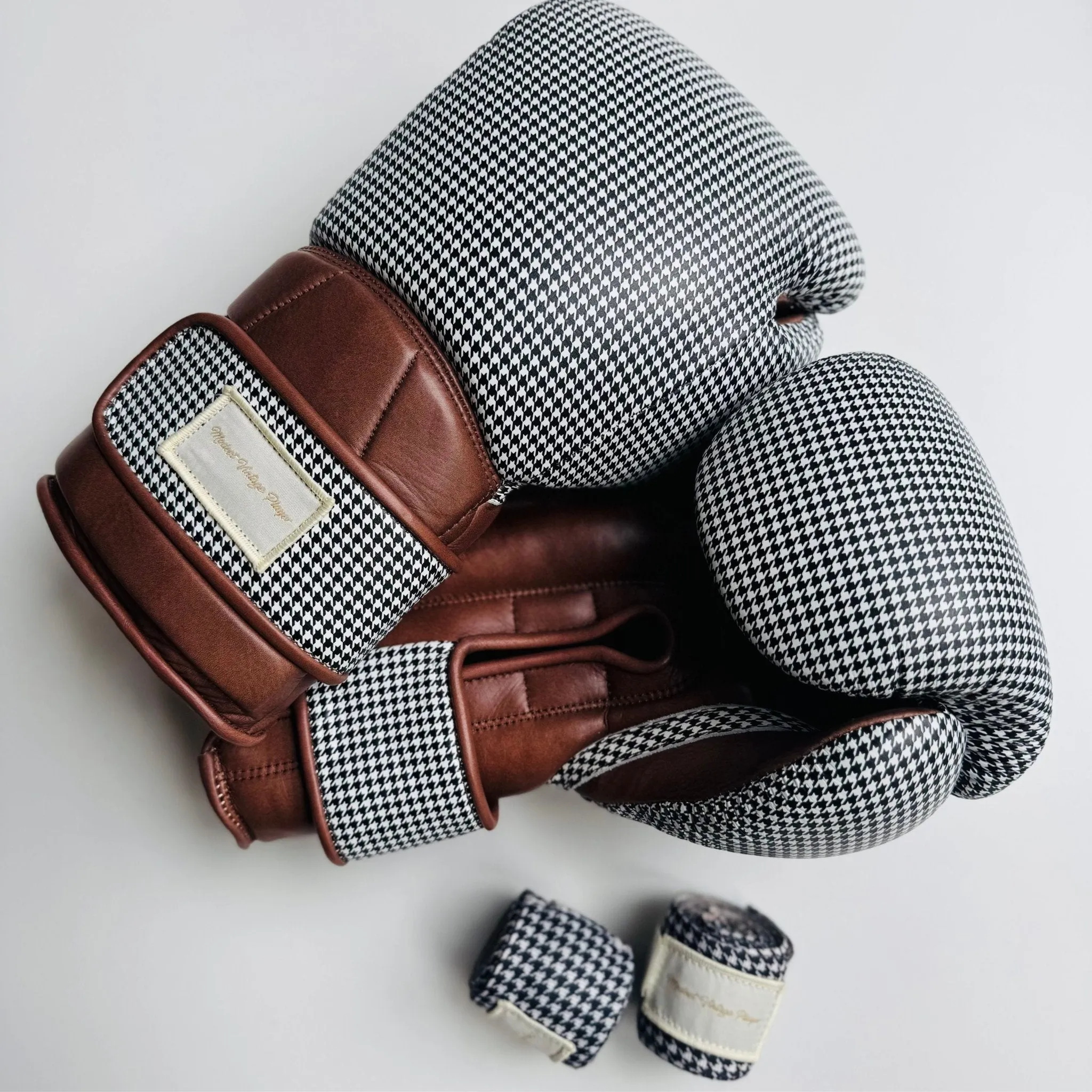 Elite Houndstooth Leather Boxing Gloves (Strap Up) - Brown