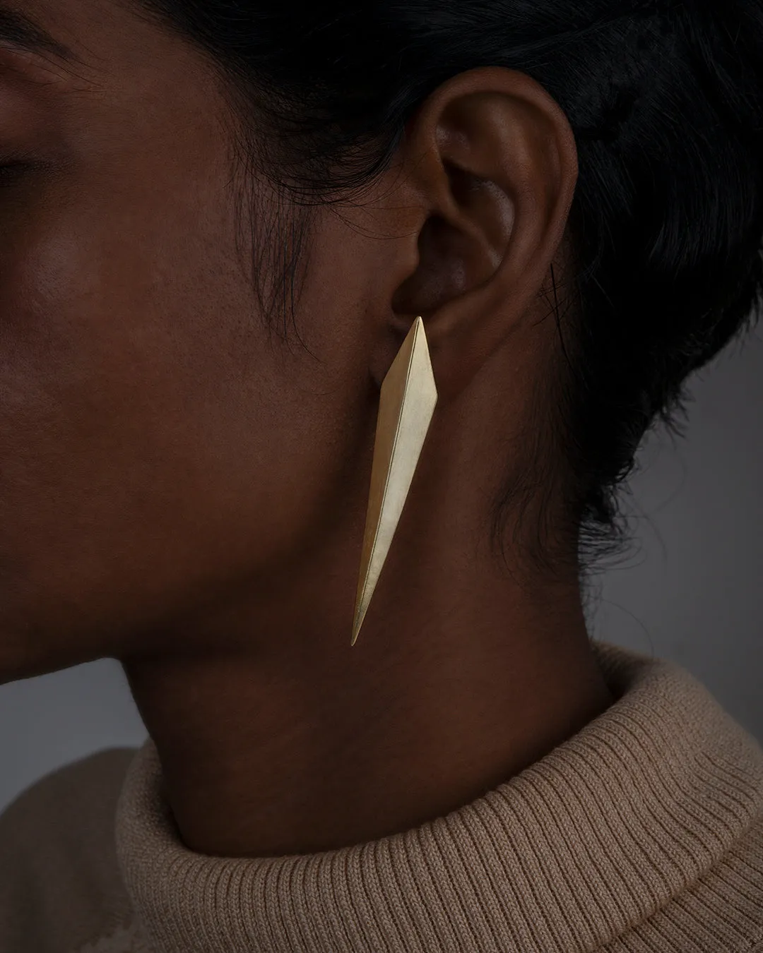 Fashion Jewellery-24K Gold plated Brass-Earring Veerta-Gold-R2024-12-ER-Fashion Edit Rumri Jewellery