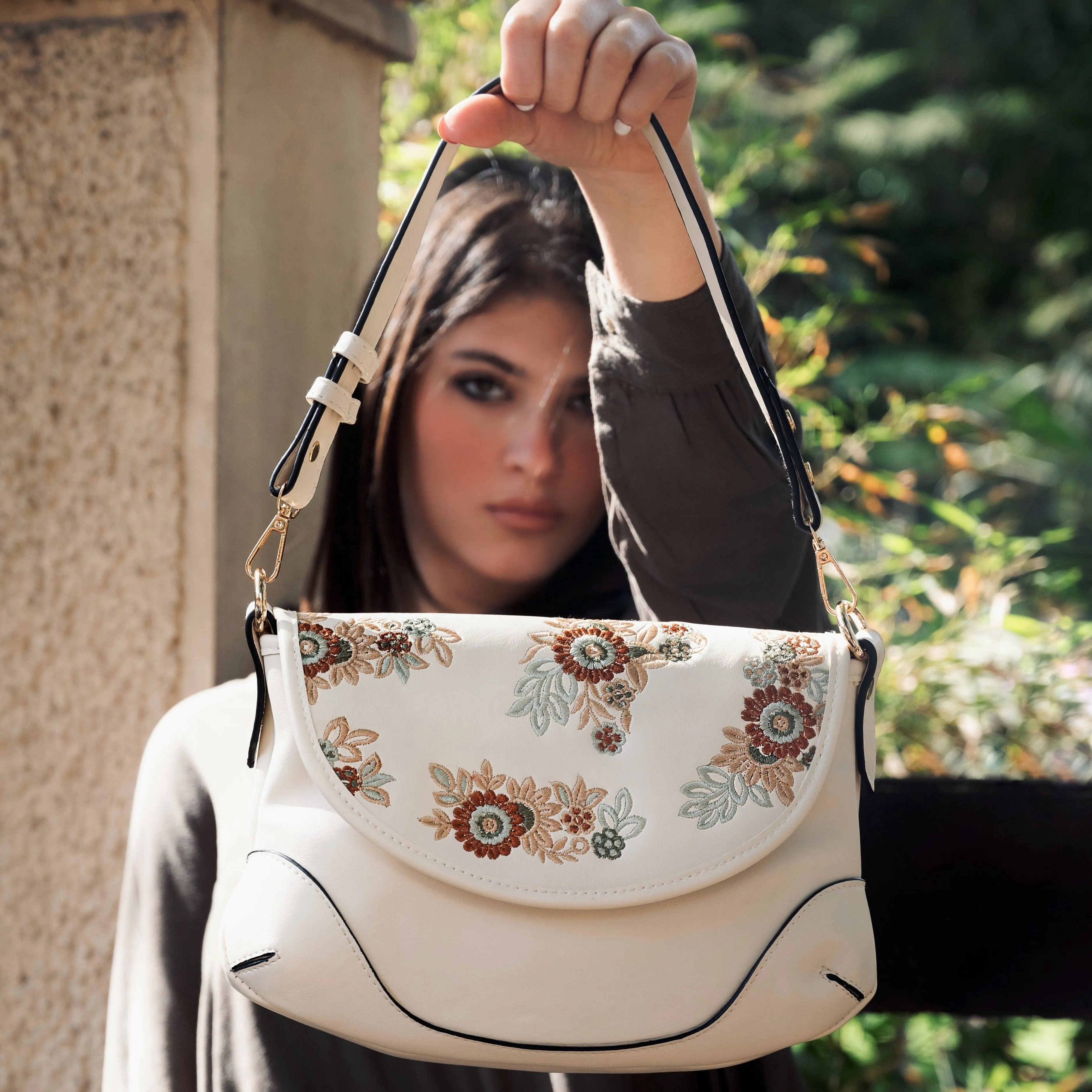 Floral Elegance Crossbody Bag Beige