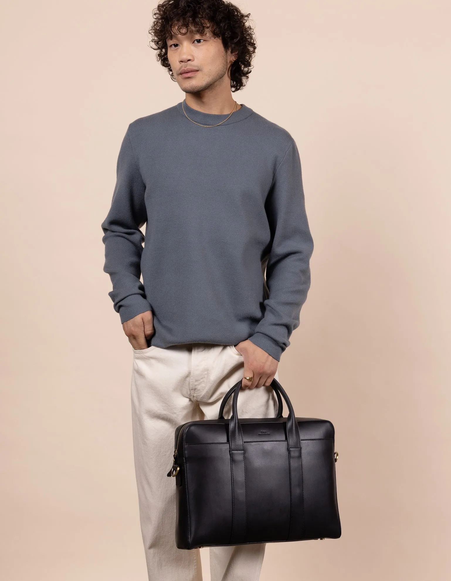 Harvey | Classic Leather