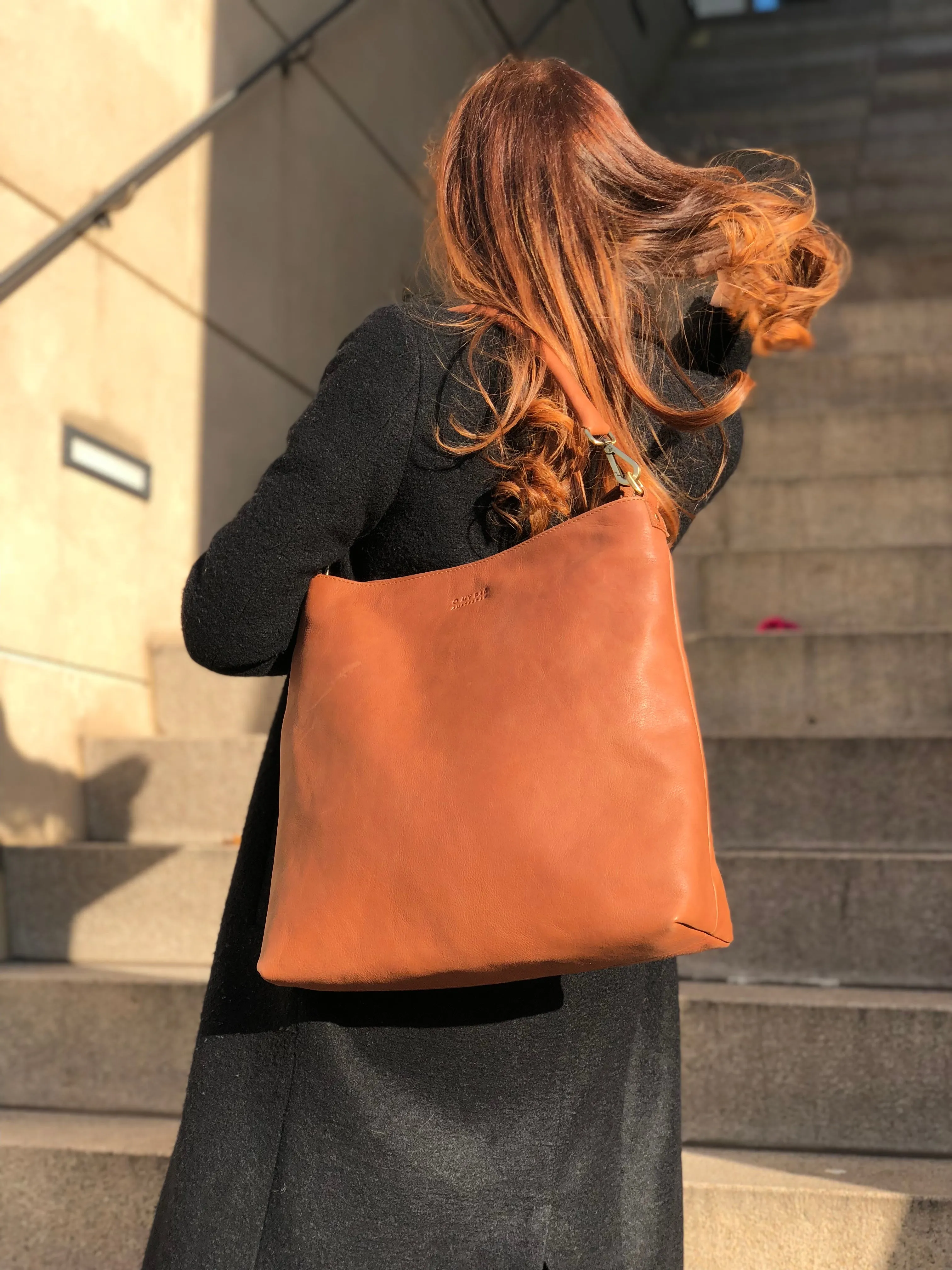 Janet Shopper | Soft Grain Leather