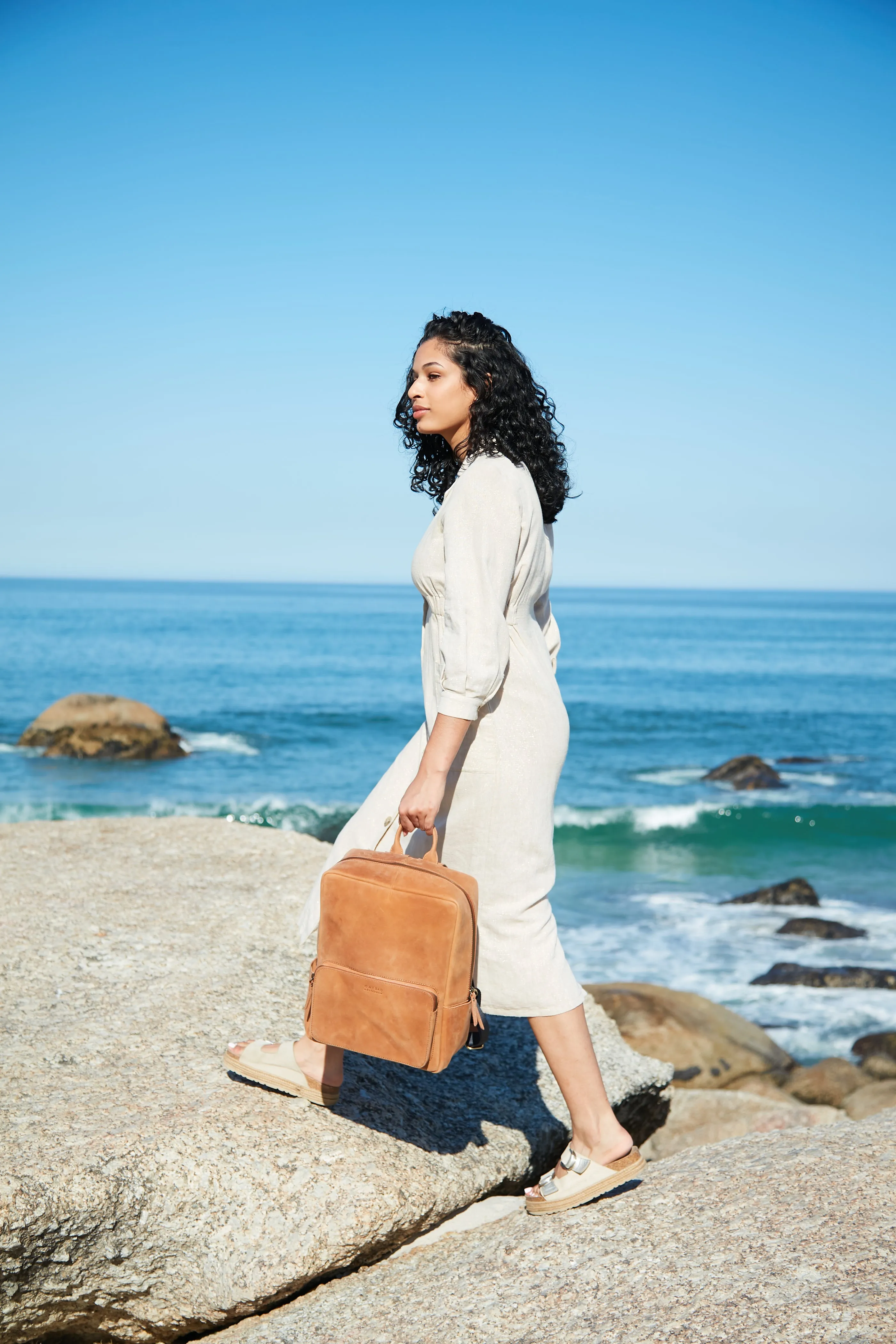 John Backpack Midi Camel Hunter Leather