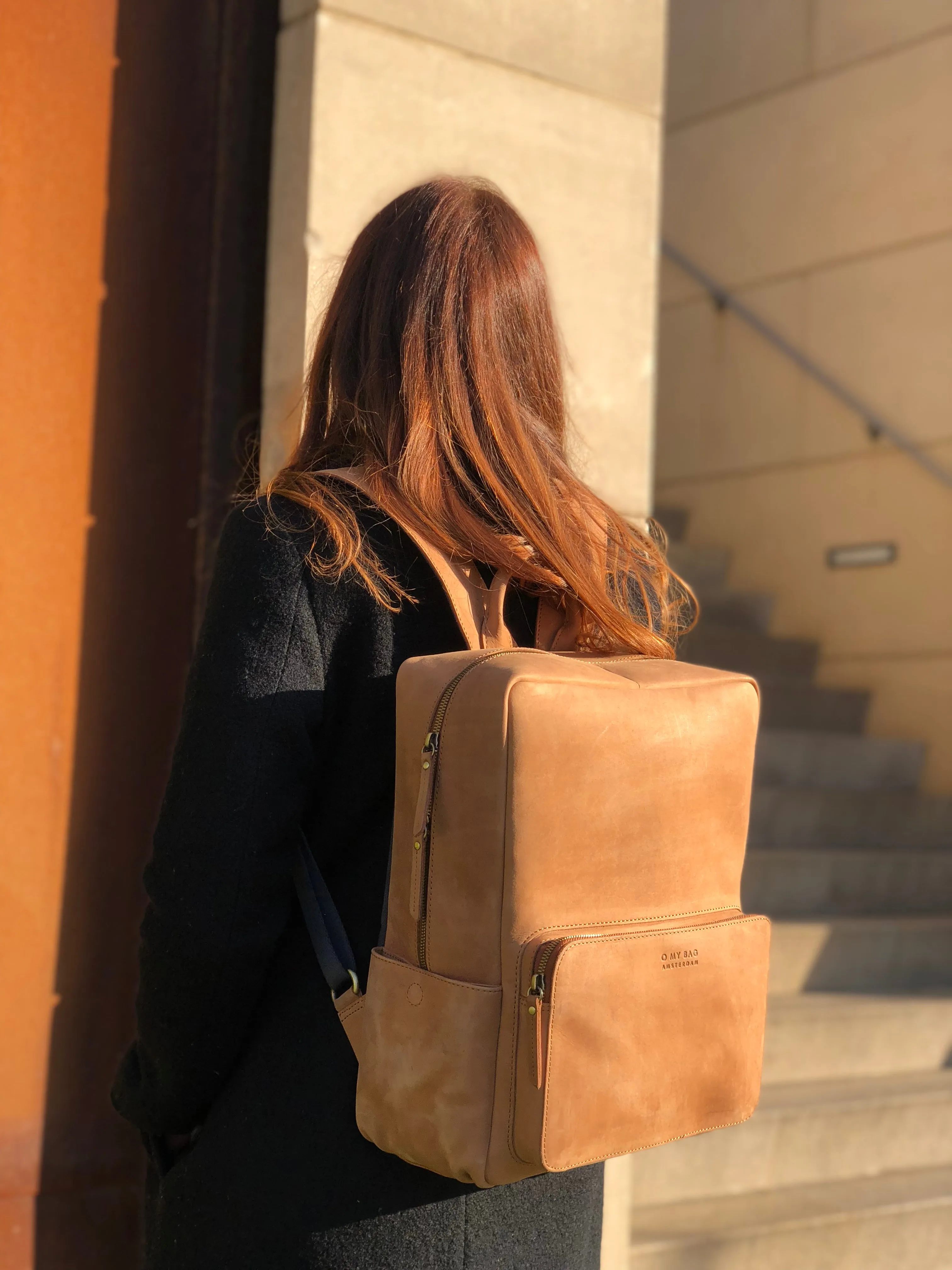 John Backpack Midi Camel Hunter Leather