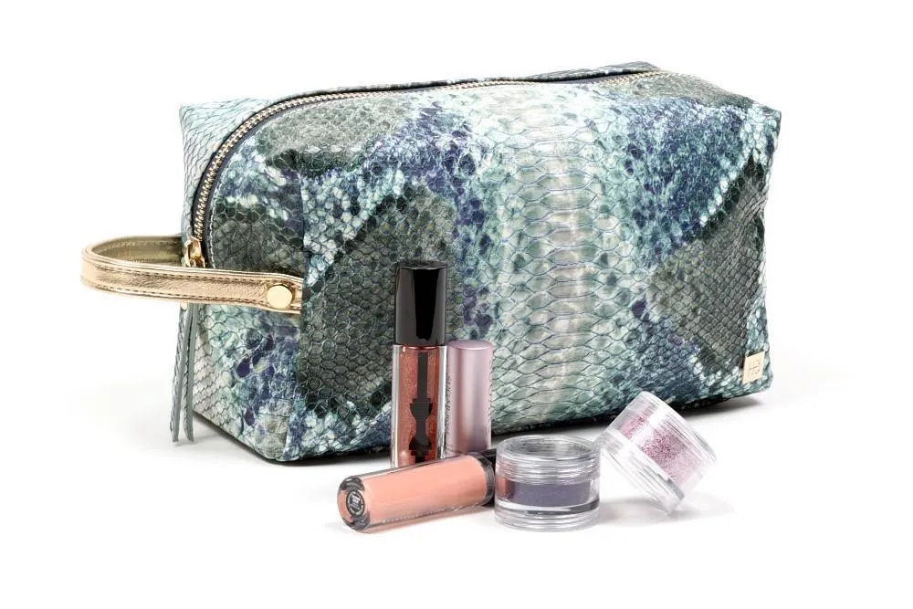 Labyrinth Onyx Mini Dopp Kit