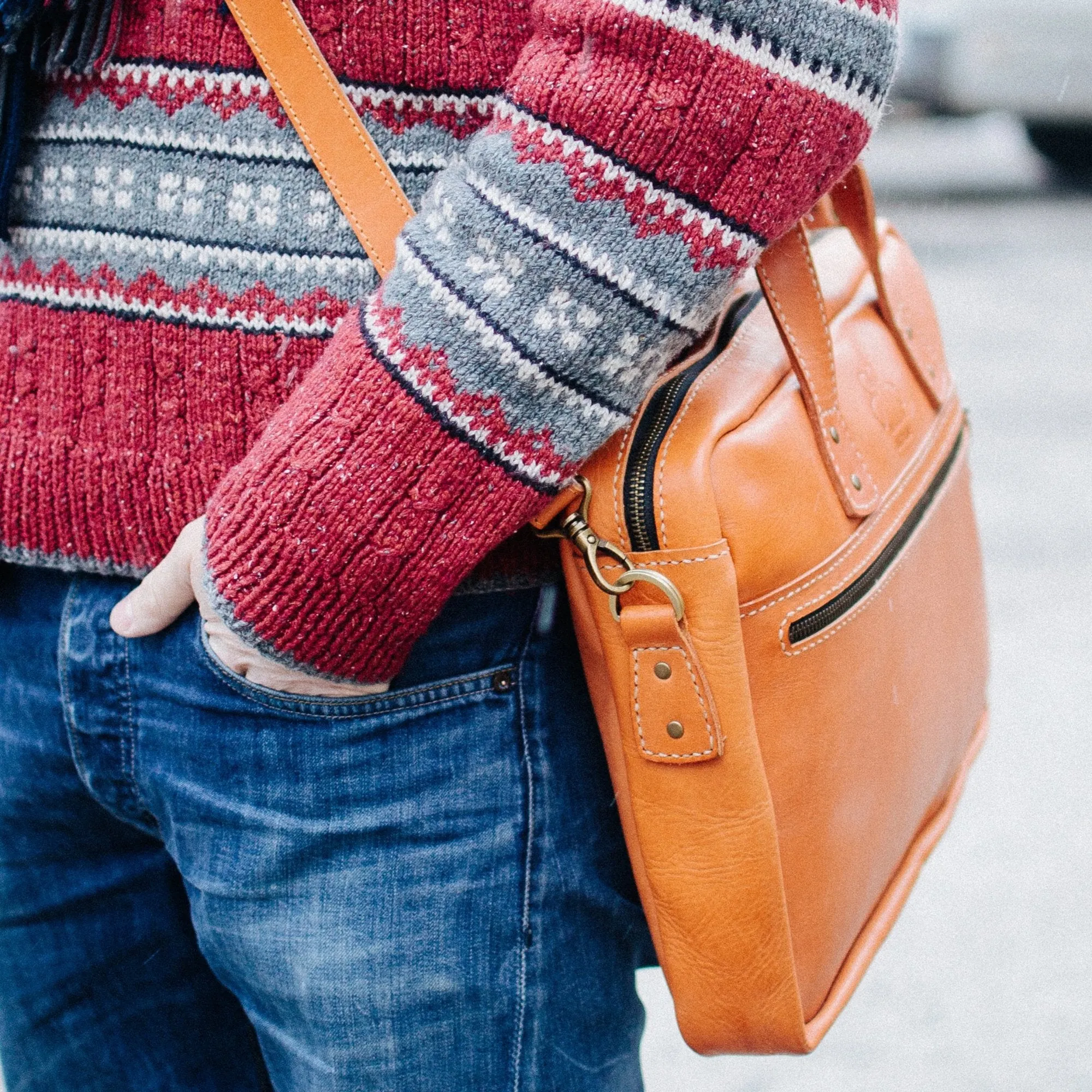 LEATHER DAILY BRIEFCASE
