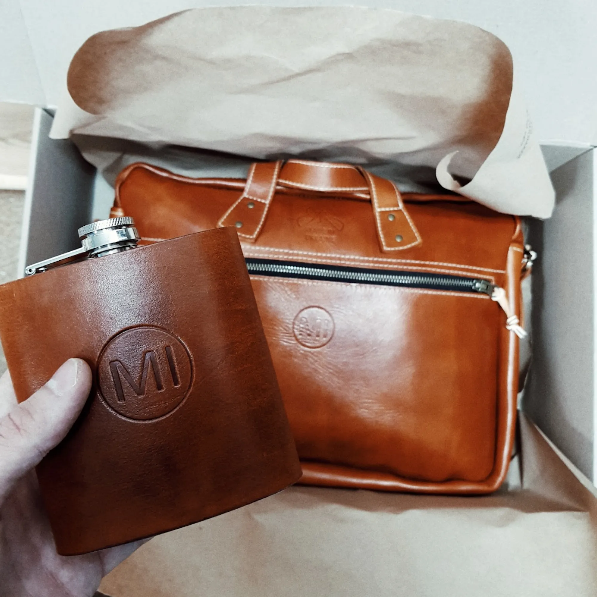 LEATHER DAILY BRIEFCASE