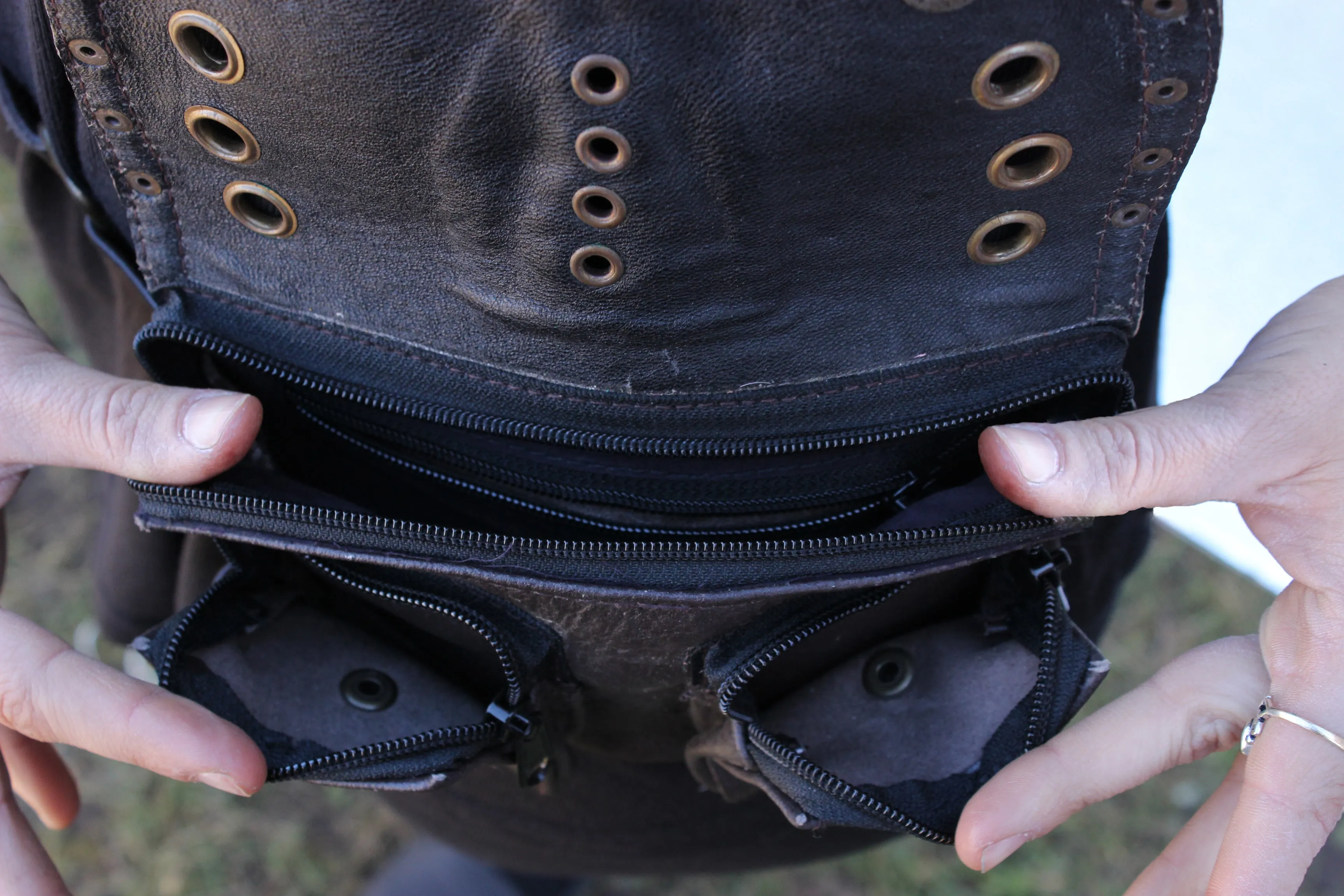 Leather Single Pocket Belt