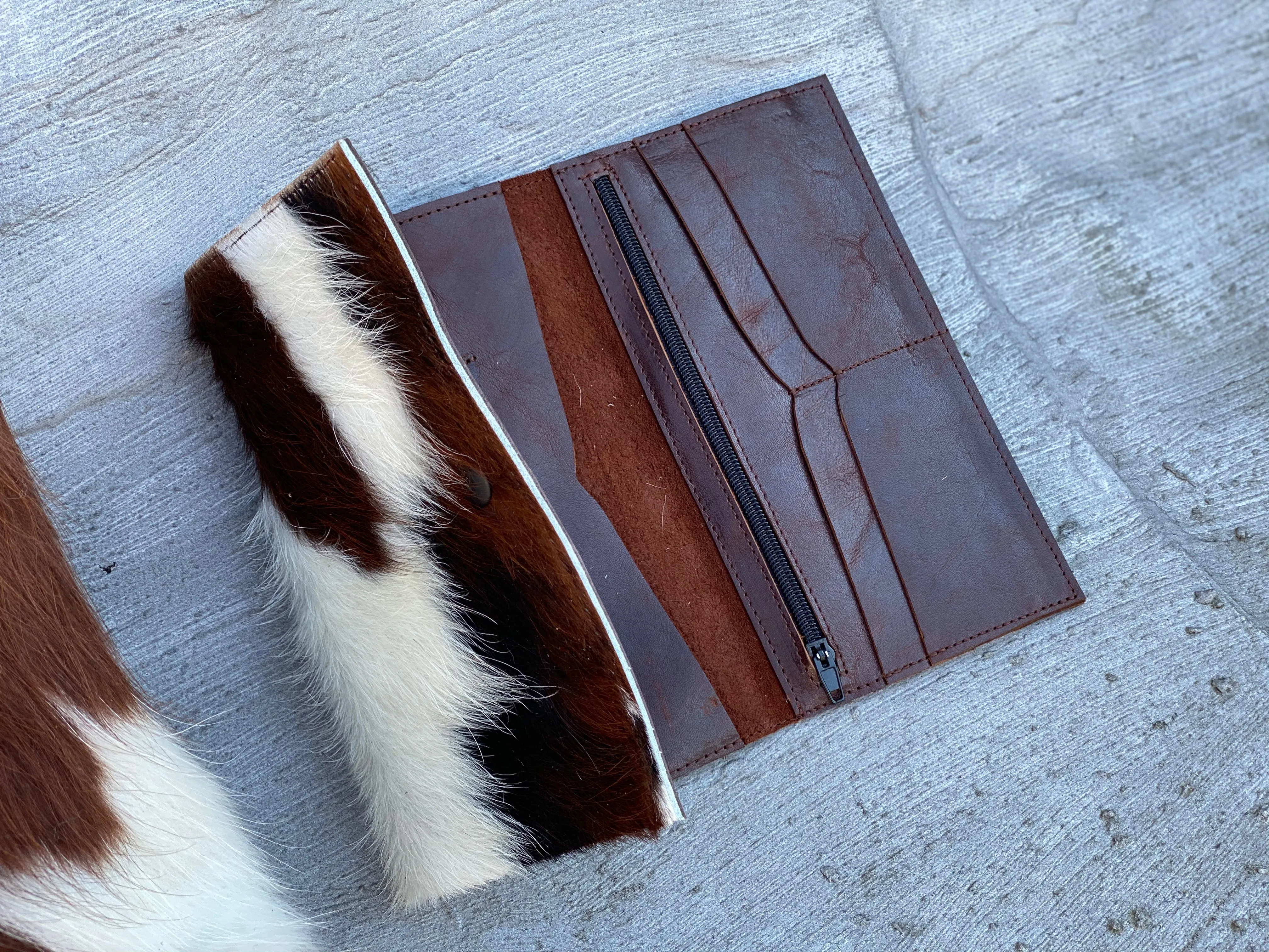Leather wallet / Passport holder