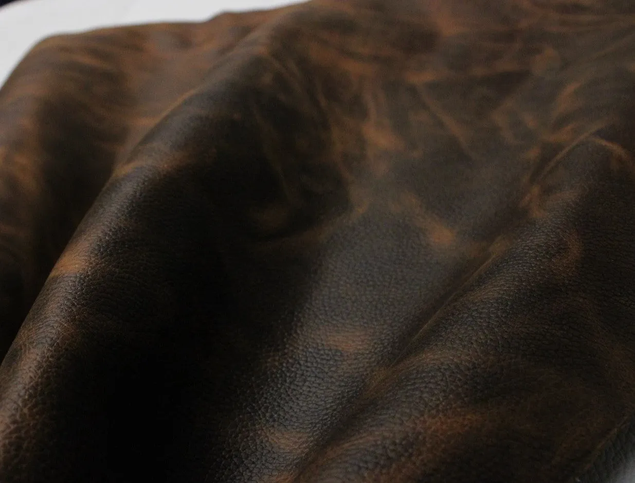 MEDIUM BROWN DISTRESSED PULL UP FLOATHER LEATHER  (mm/oz) :1.6 mm - 1.8 mm/ 4 oz - 4.5 oz