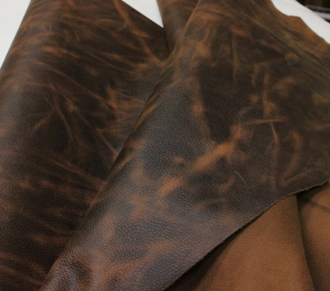 MEDIUM BROWN DISTRESSED PULL UP FLOATHER LEATHER  (mm/oz) :1.6 mm - 1.8 mm/ 4 oz - 4.5 oz