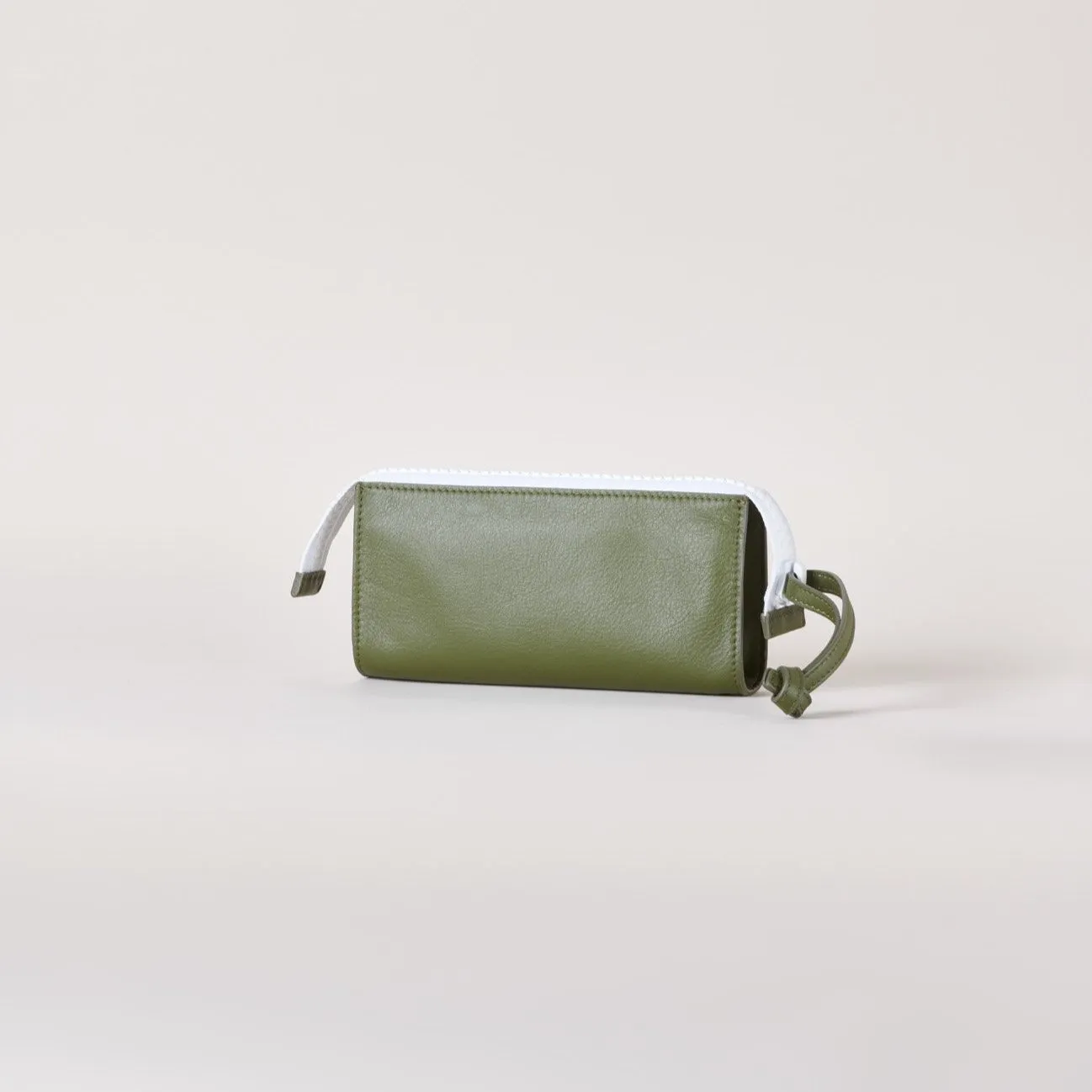 On The Go - Olive White