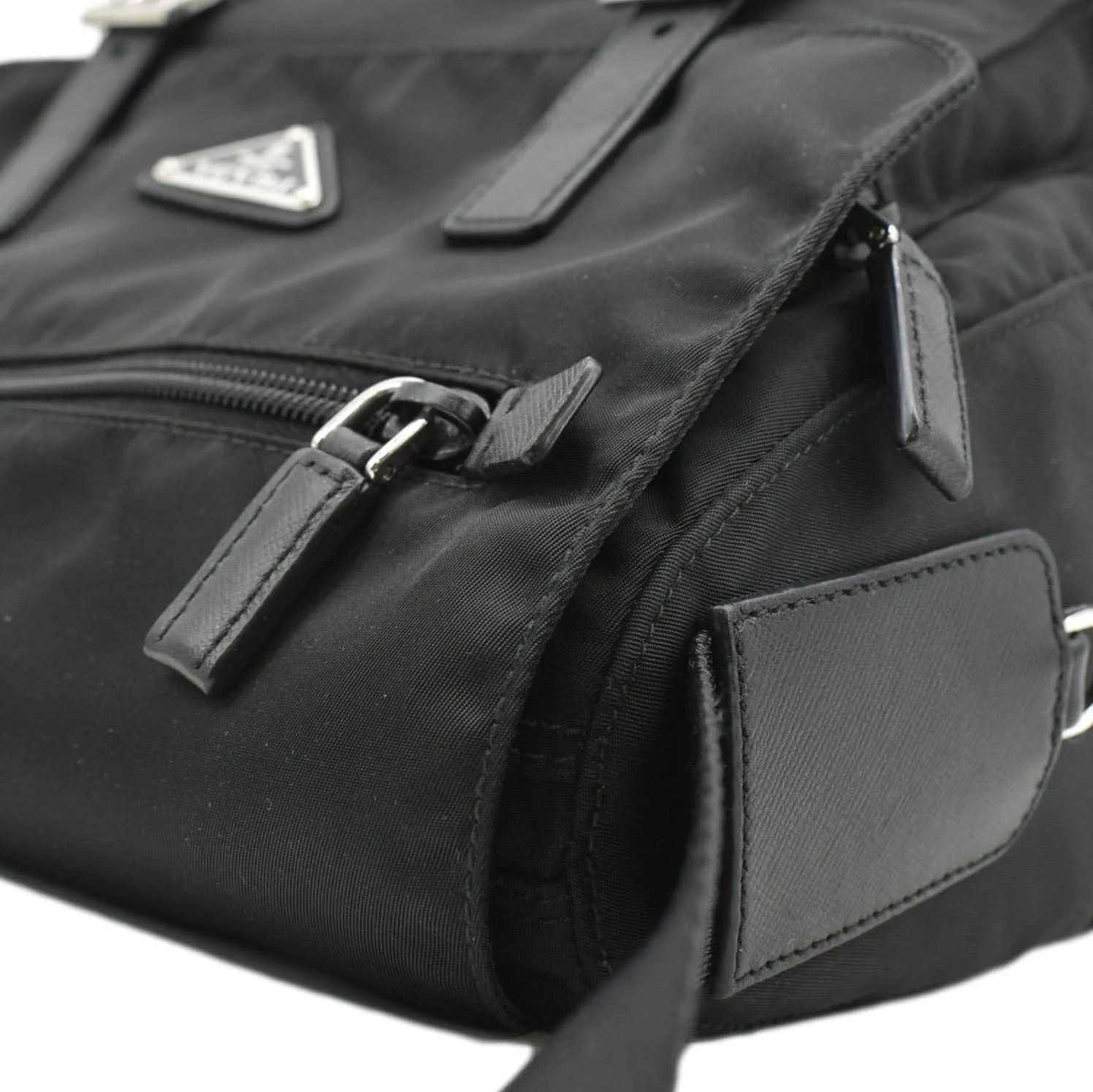 PRADA Vela Re-Edition Nylon Messenger Bag Black