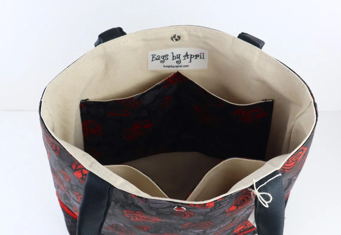 Red Roses and Thorns Shoulder Bag Purse