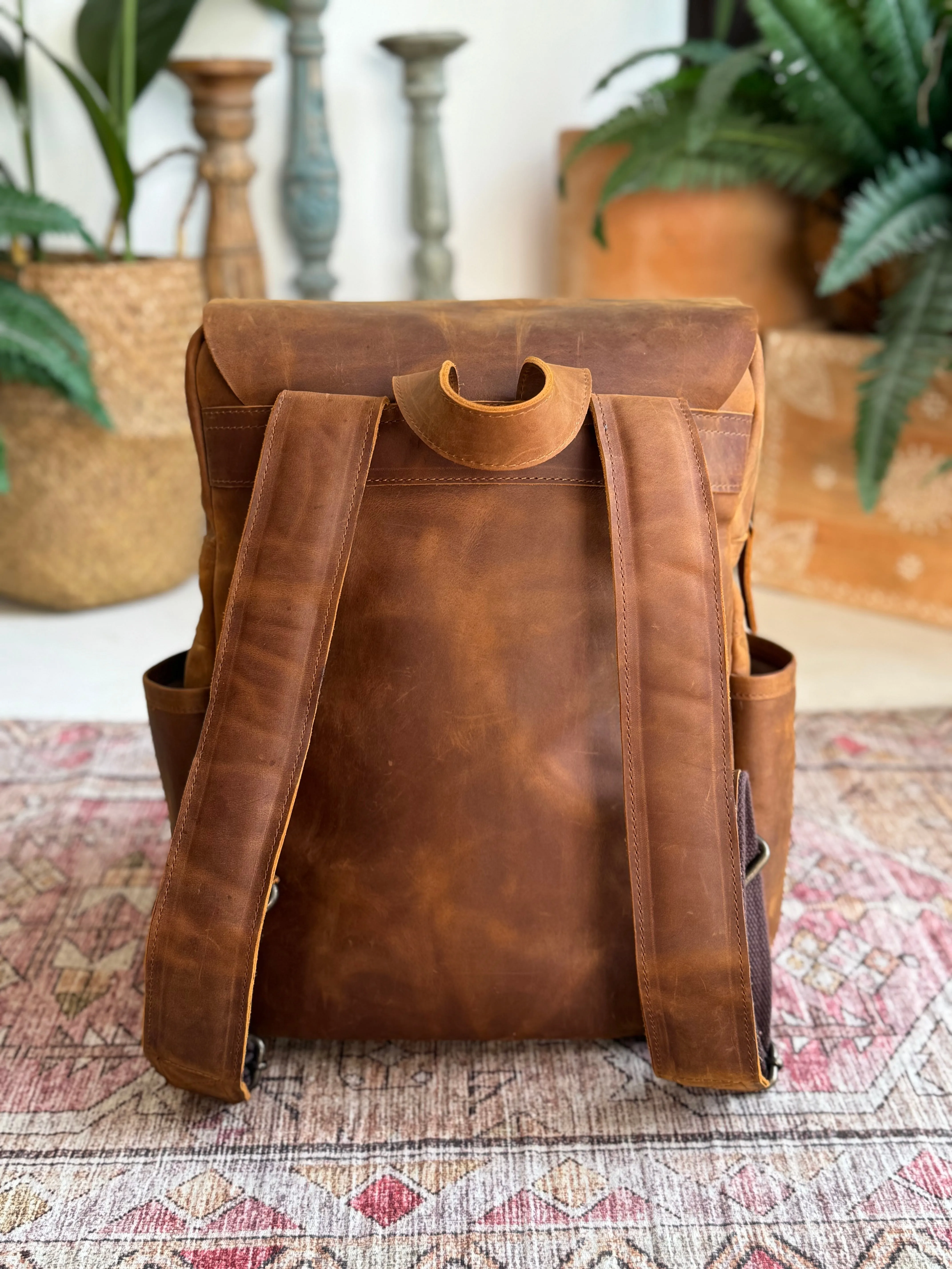 Roam Backpack - Vintage Brown