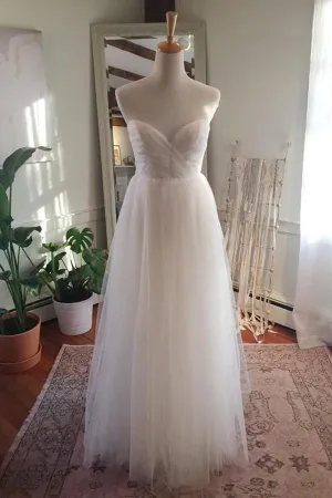 Roycebridal Simple Tulle Floor Length Open Back Sweetheart Strapless Wedding Dresses, MW217