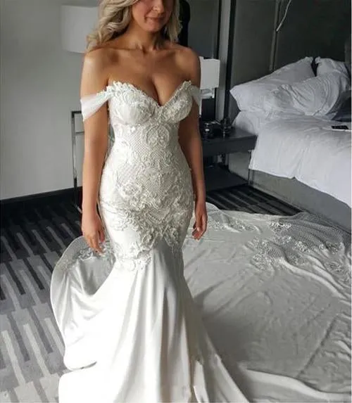 Roycebridal Sweetheart Off Shoulder Mermaid Long Wedding Dress with Sweep Train, MW119