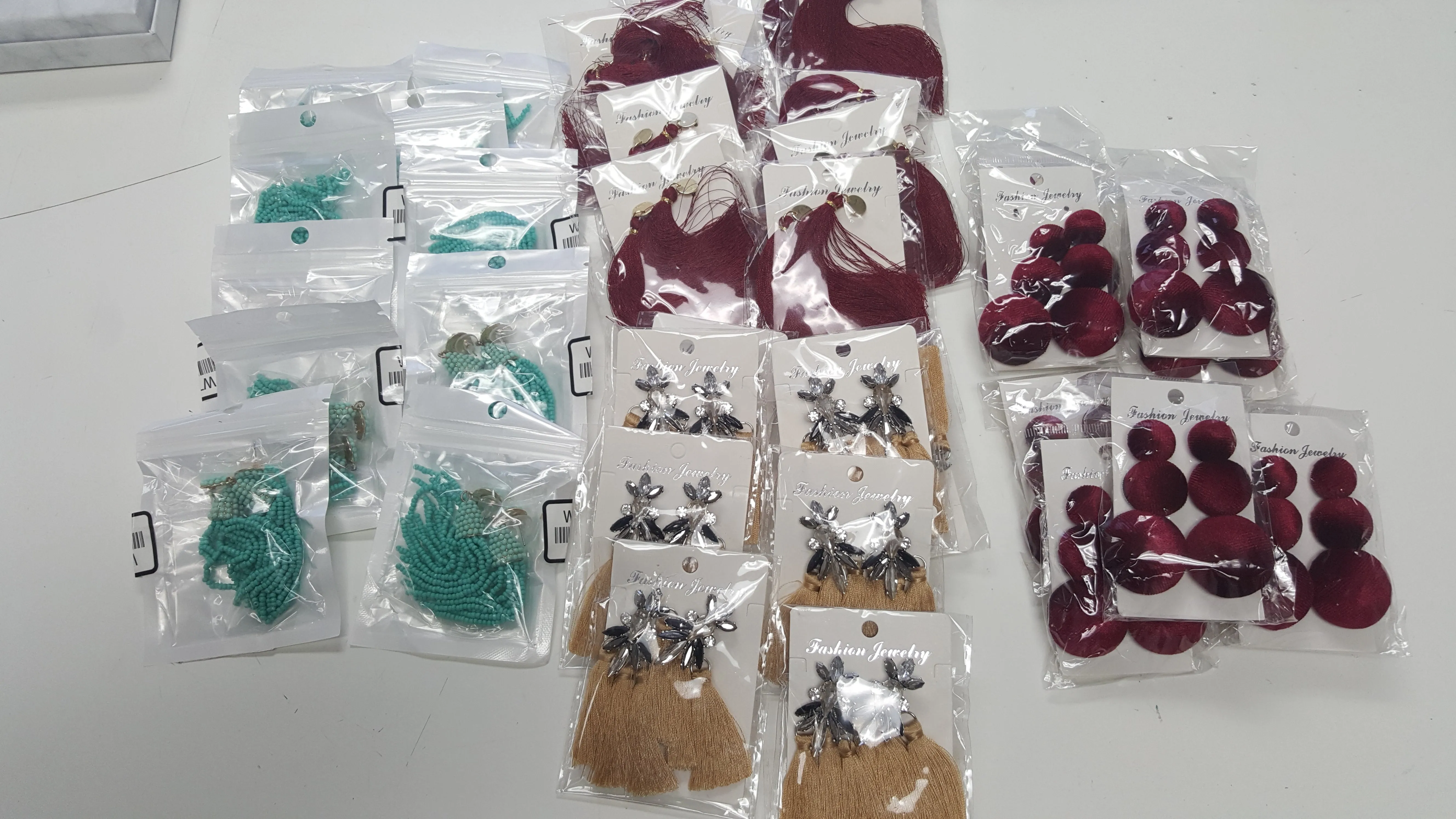SL-085 Women's Earrings x 36 pairs - NEW - SMALL LOT