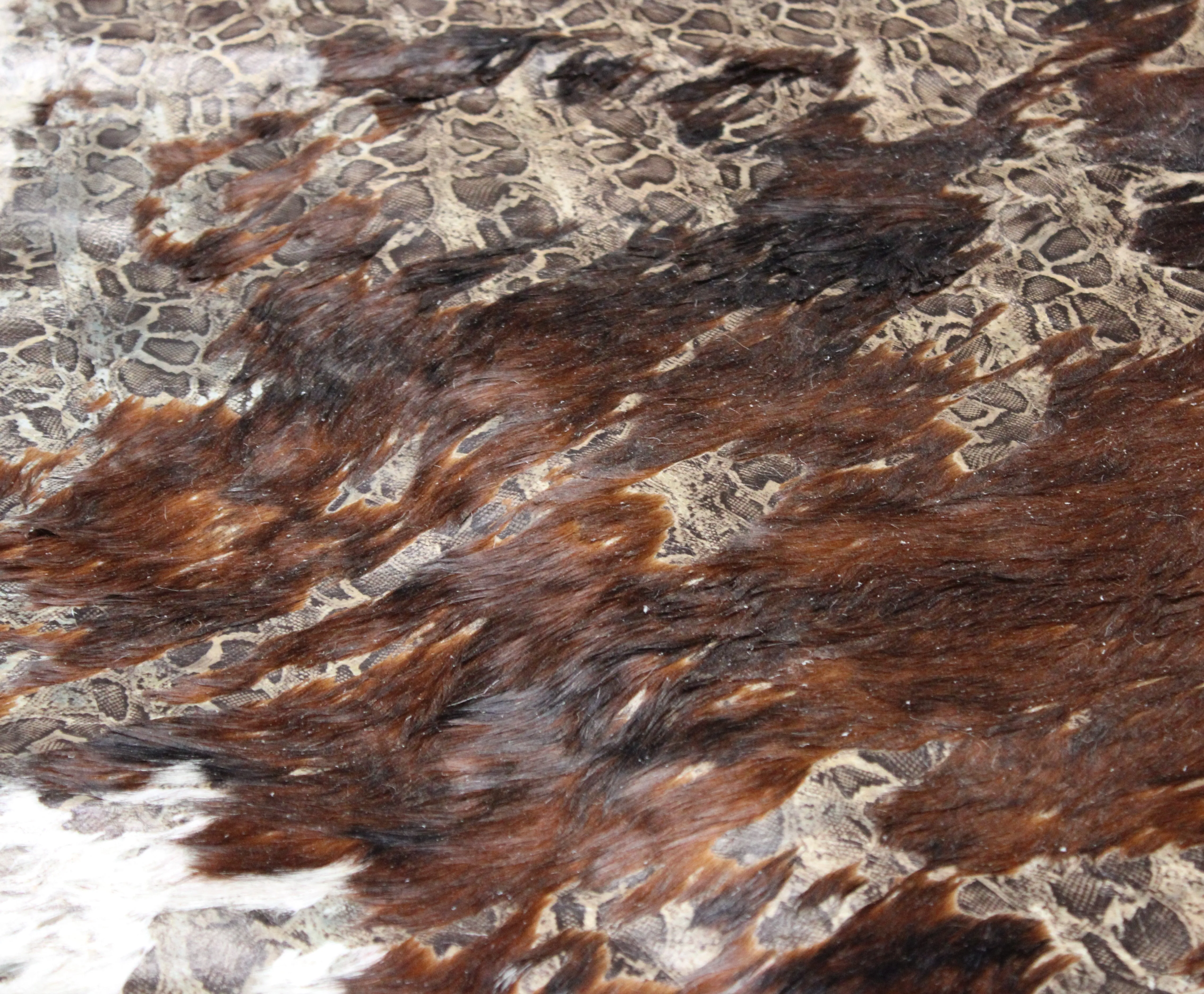 snake print on  Tricolor  COWHIDE 7 ft
