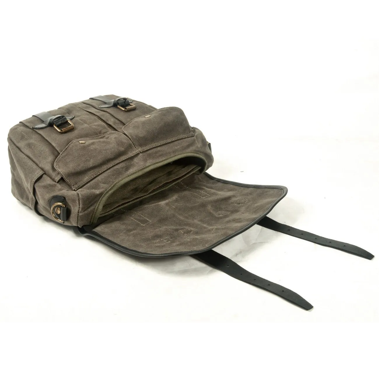 Stylish Vintage Camera Bags for Photographers