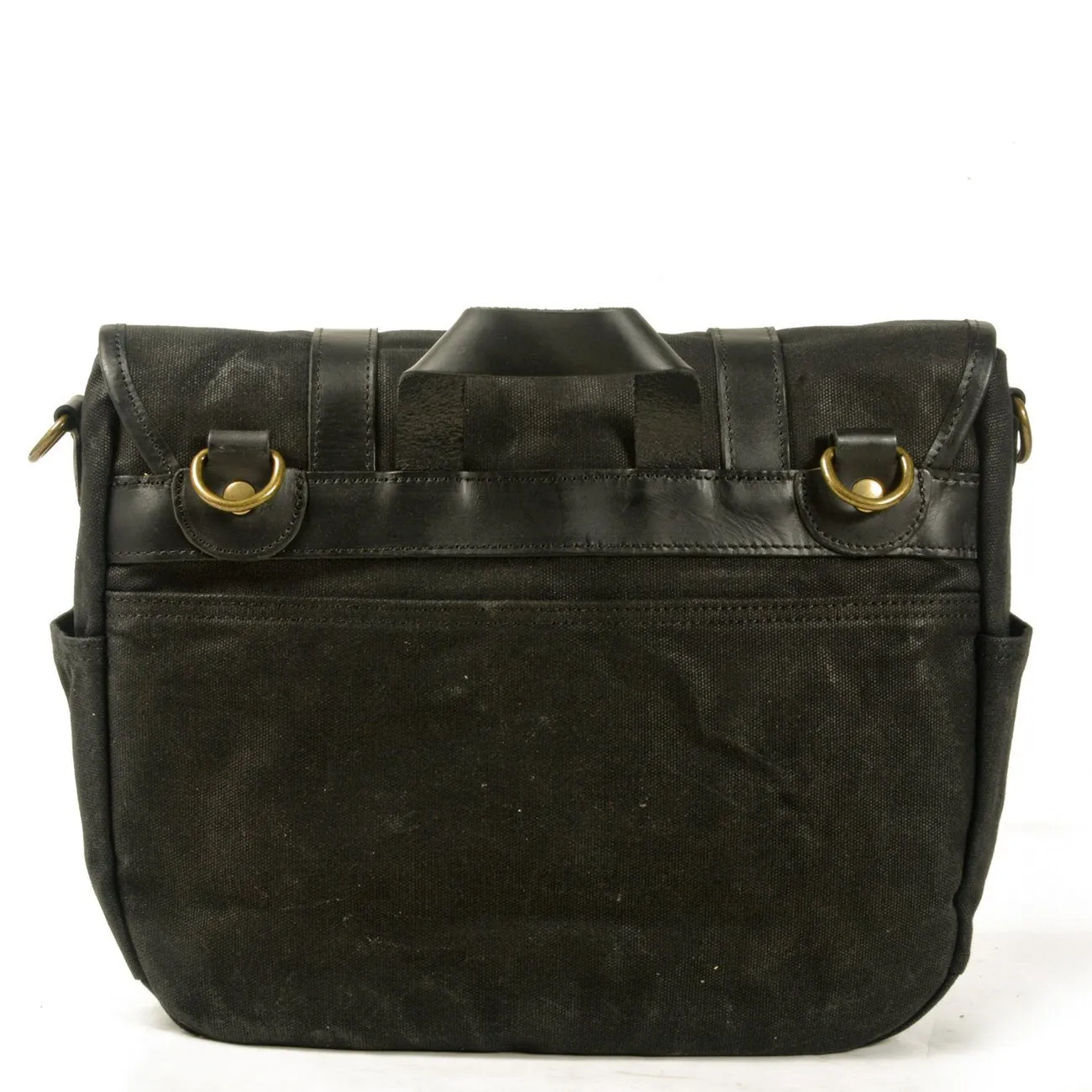 Stylish Vintage Camera Bags for Photographers