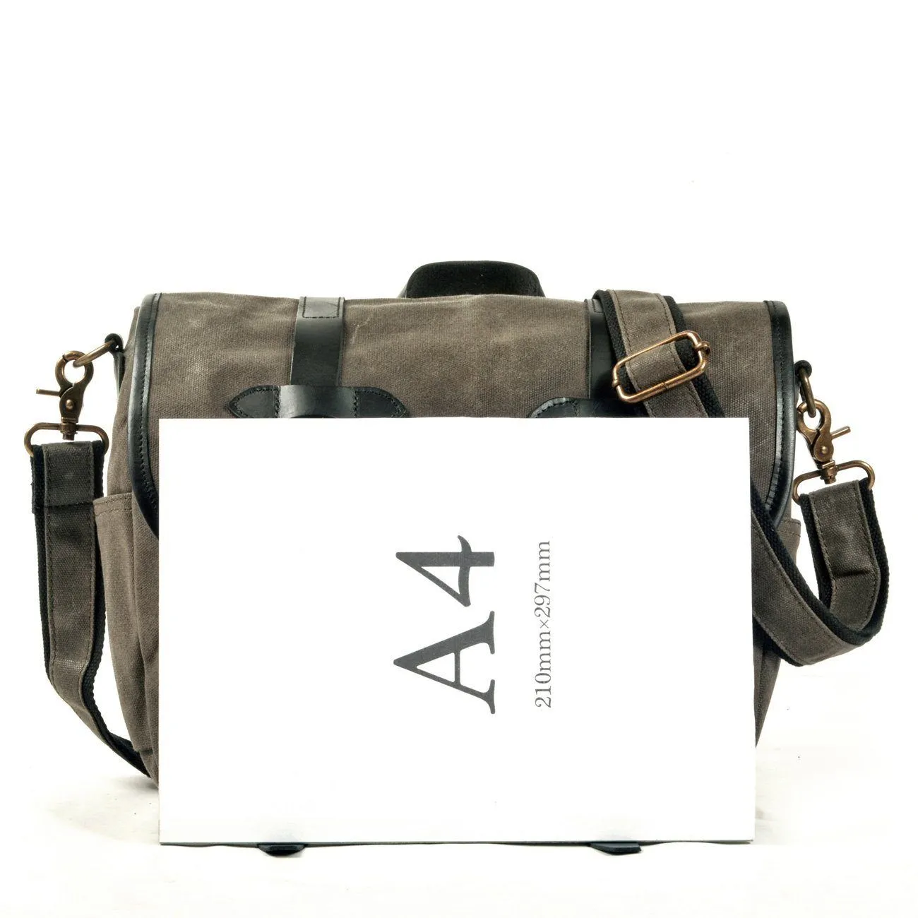 Stylish Vintage Camera Bags for Photographers