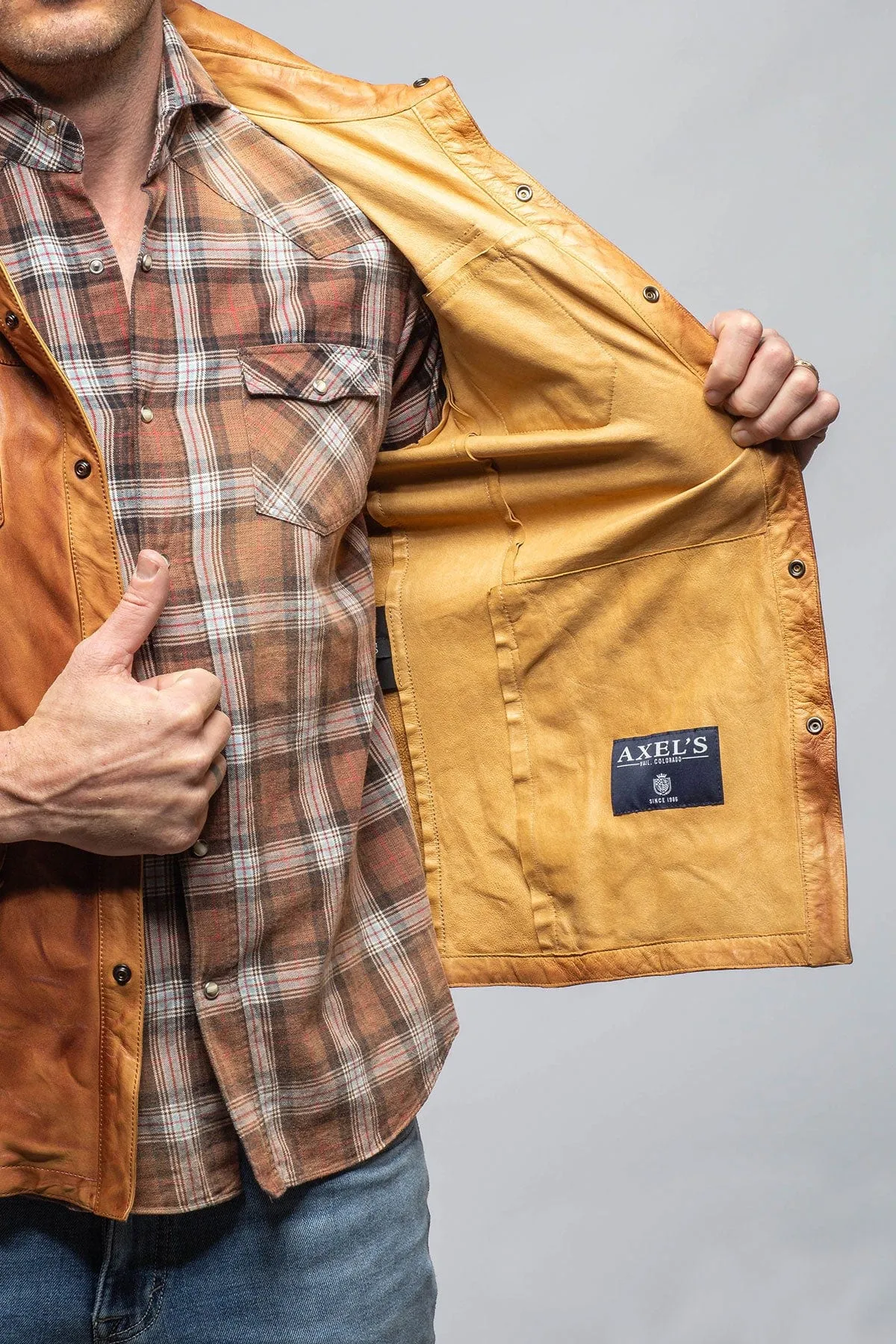 Tame Leather Shirt In Antique Brown