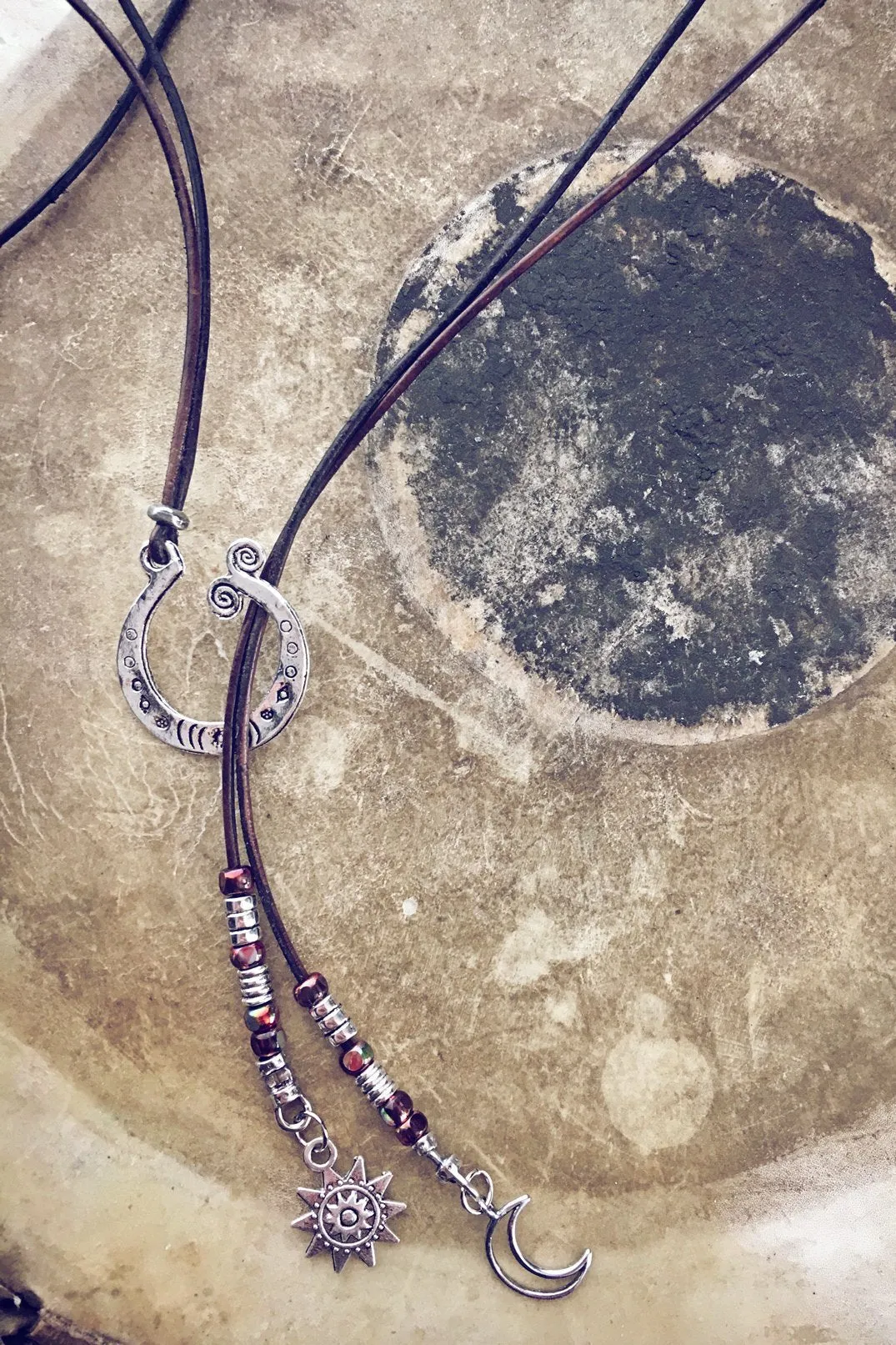 tide pool swirl choker // lariat necklace
