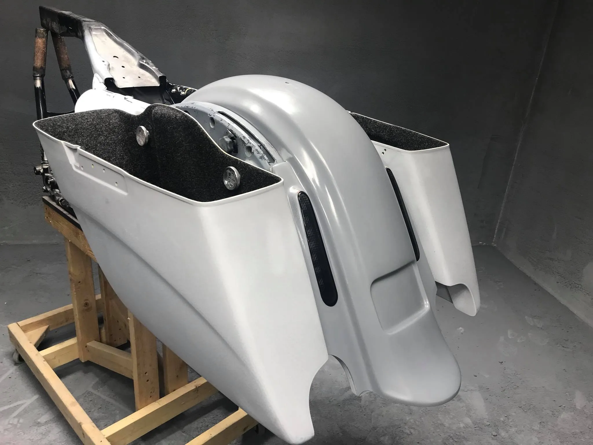 TopShop 2009-2019 All new “Kingman” CVO Style Kit