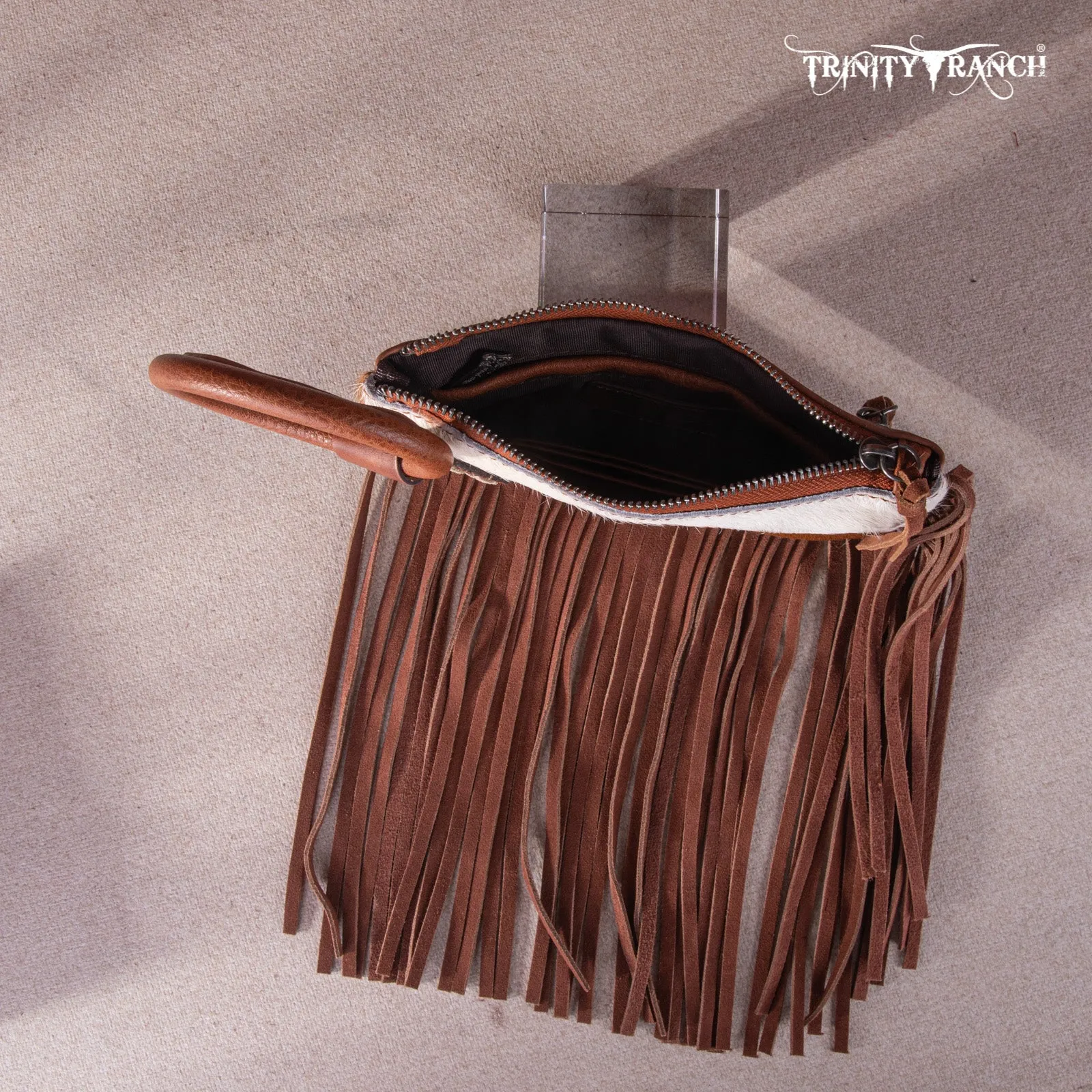 TR167-A181 Trinity Ranch Genuine Hair-On Cowhide Ring Handle Wristlet Clutch Bag - Oak
