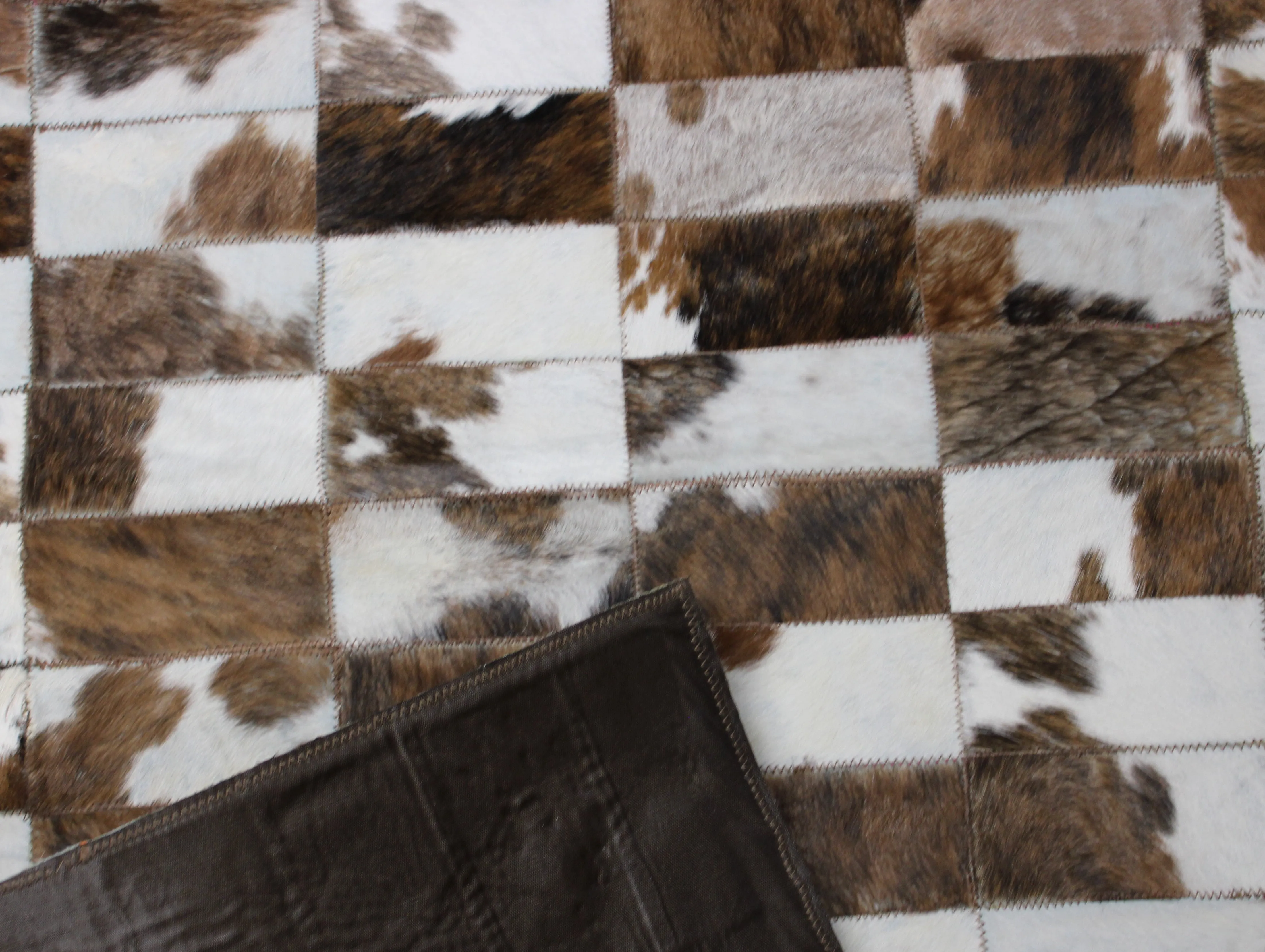 Tricolor Patchwork Cowhide Rug –Size 39 x 31 IN | 100x 79 cm | Premium Cowhide Rug