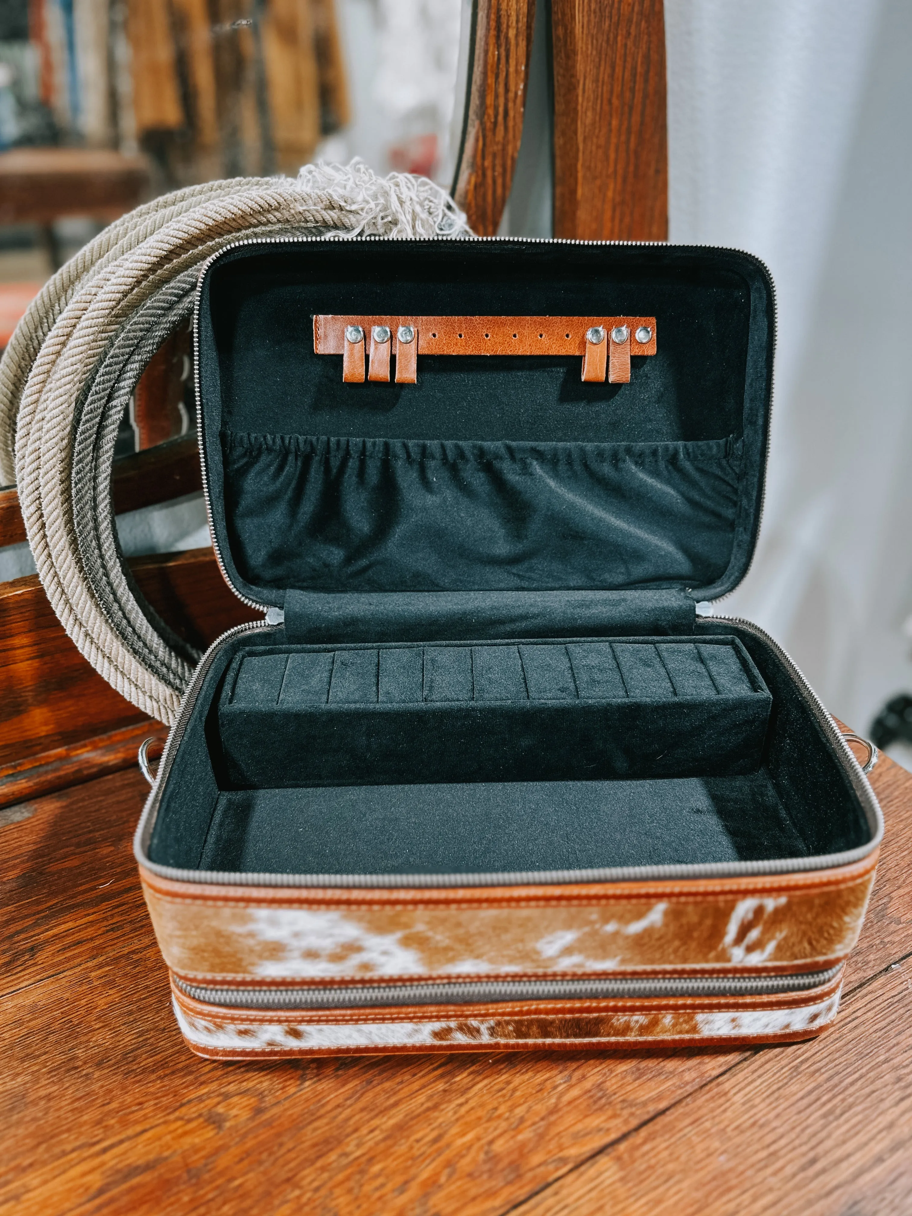 Vintage Cowgirl Double Decker Train Case