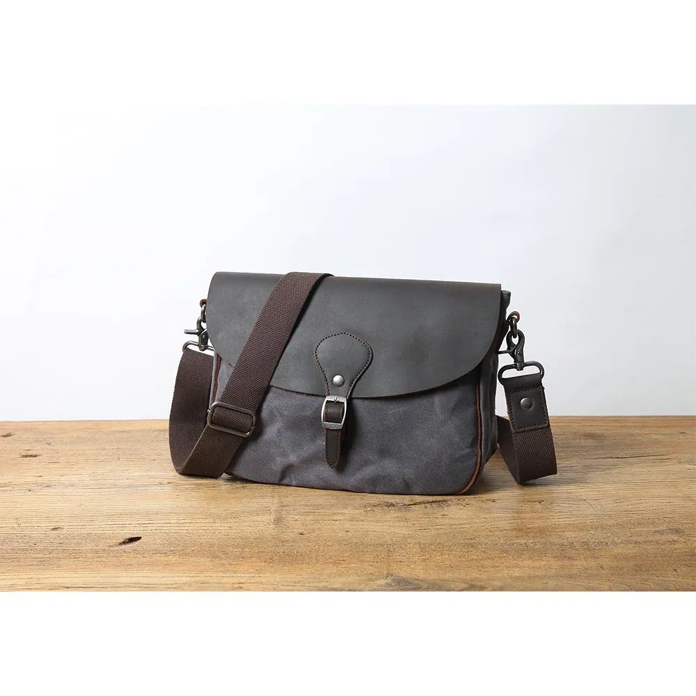 Vintage Crossbody Bags for Both Men and Women