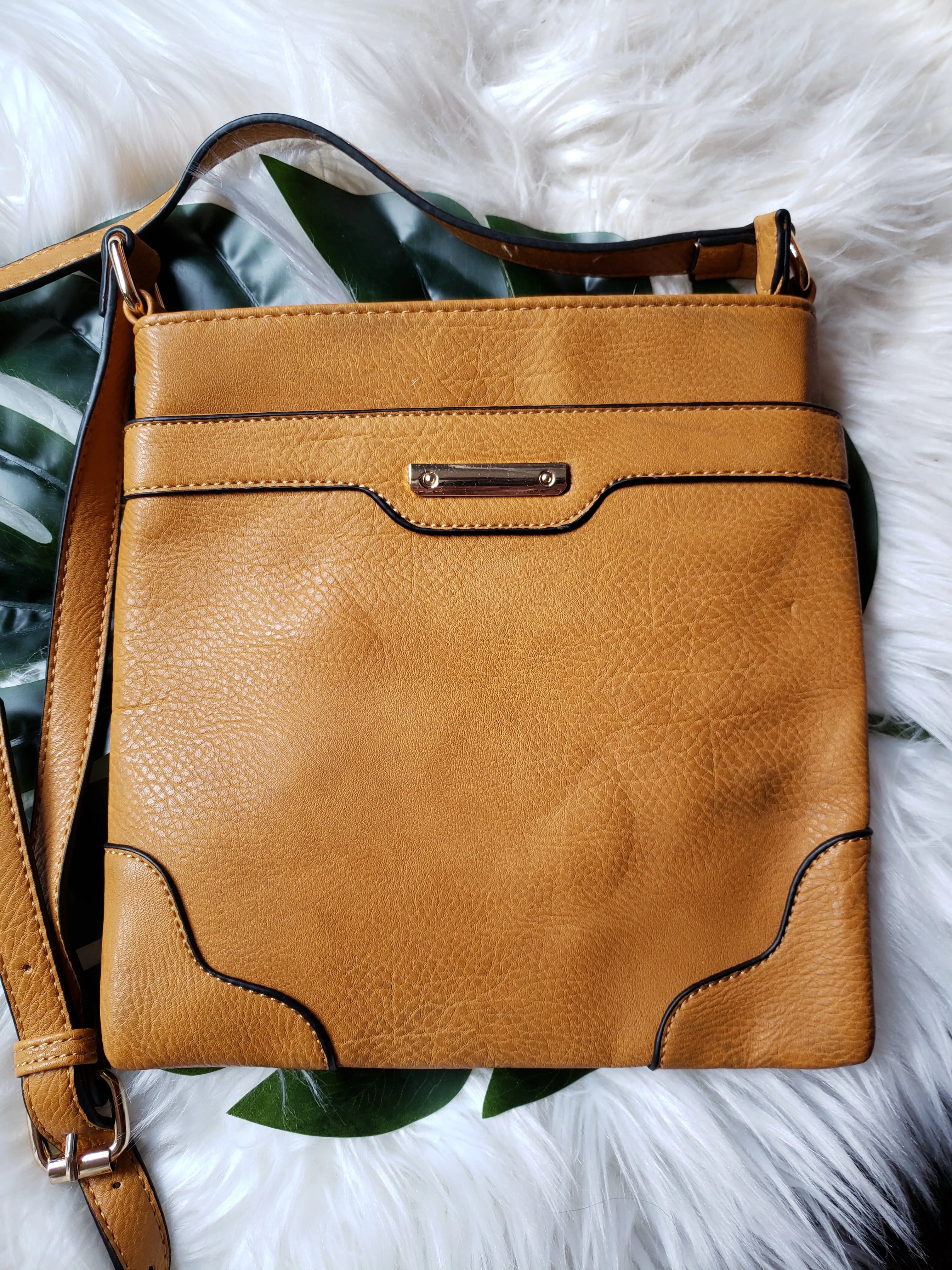 Vintage - Dark Mustard Crossbody Bag