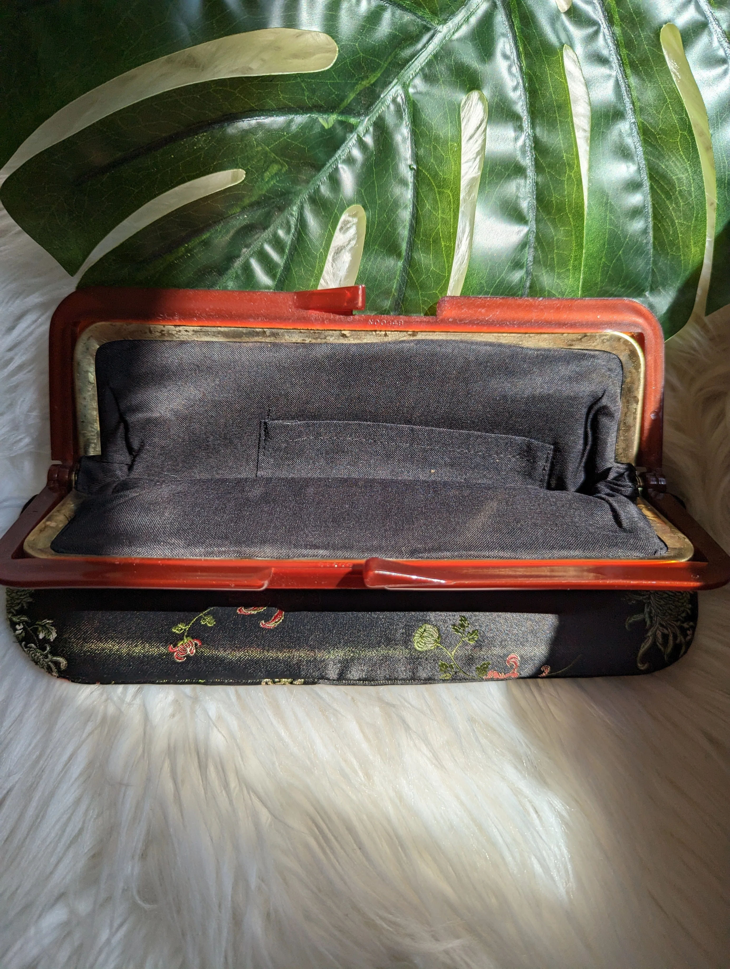 Vintage - Floral Brocade Clutch