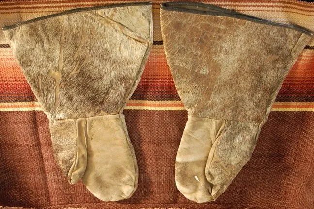 Vintage Leather Mittens with Hair-On Cowhide
