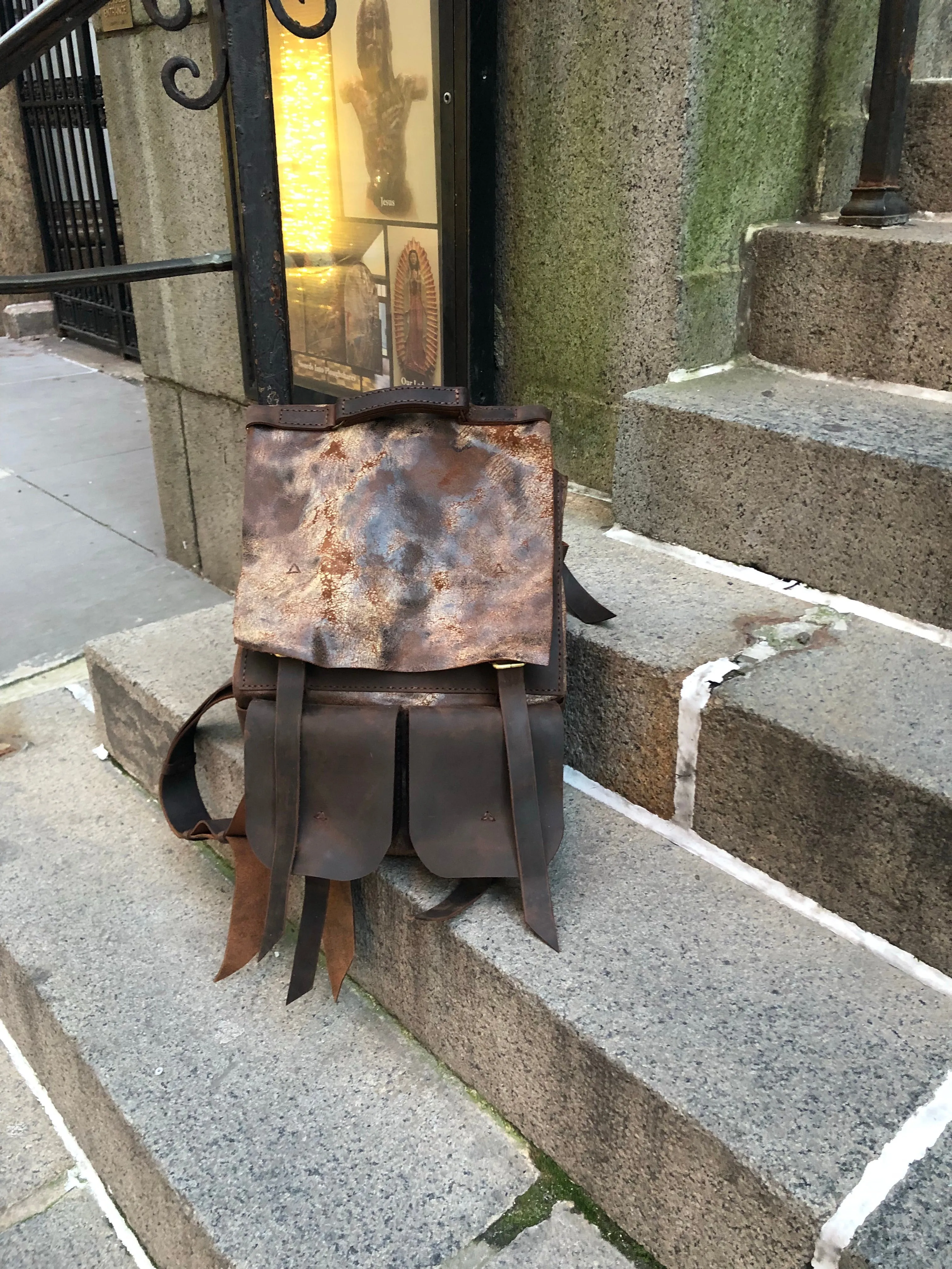 Vintaged Backpack / 5 Pocket Leather Backpack / Oversized Travel Rucksack